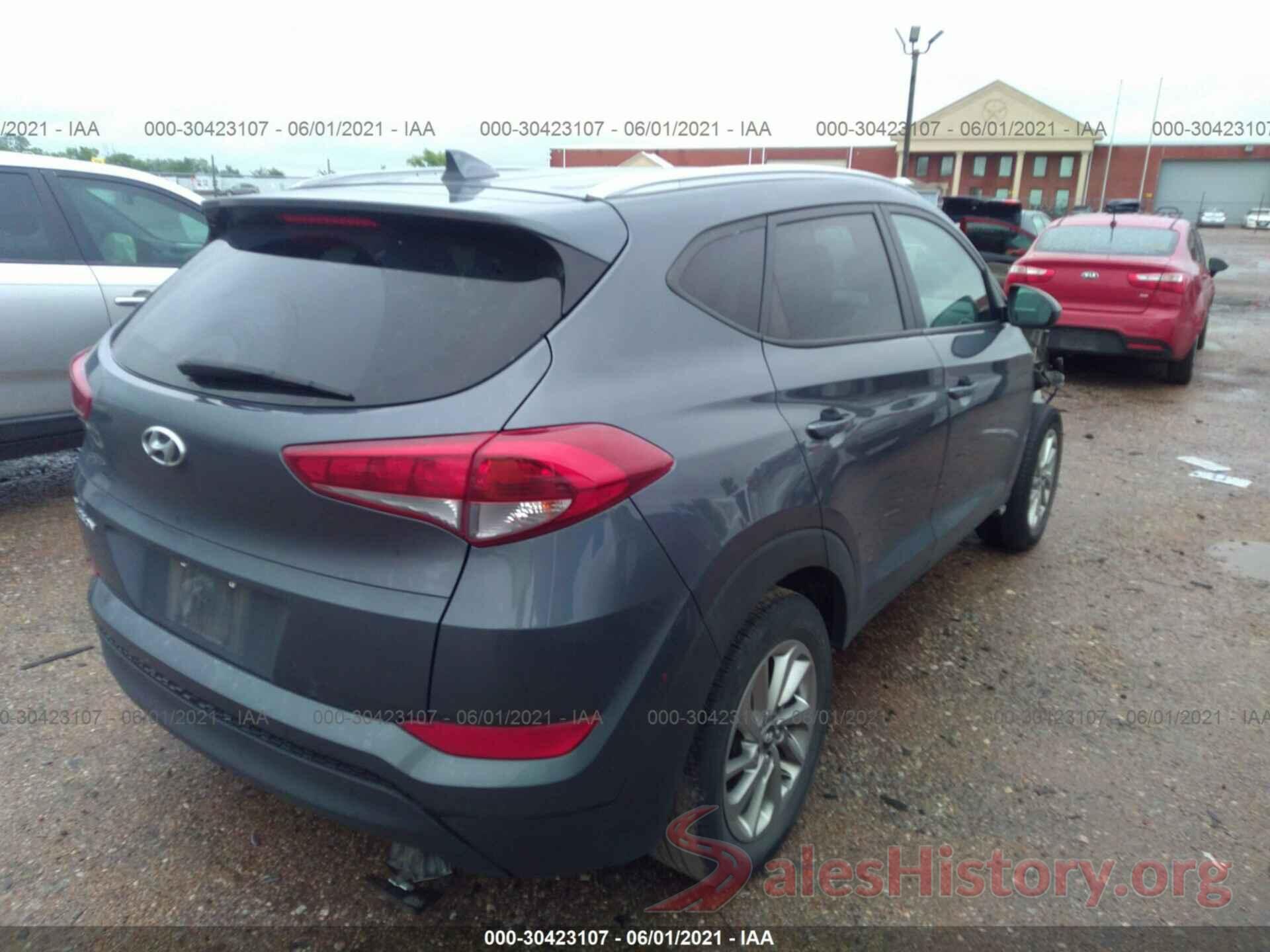 KM8J33A40JU668028 2018 HYUNDAI TUCSON