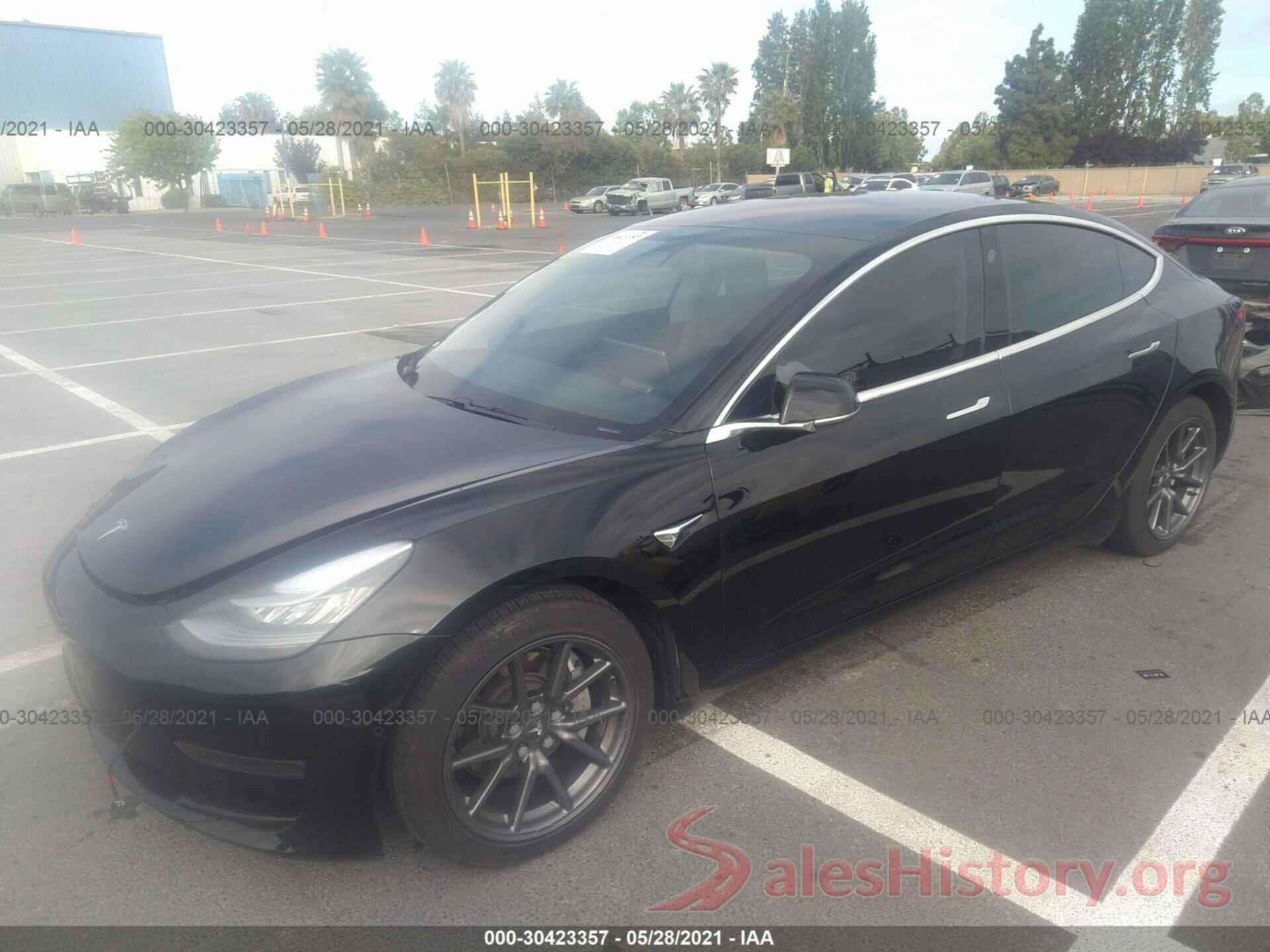 5YJ3E1EA2JF036071 2018 TESLA MODEL 3