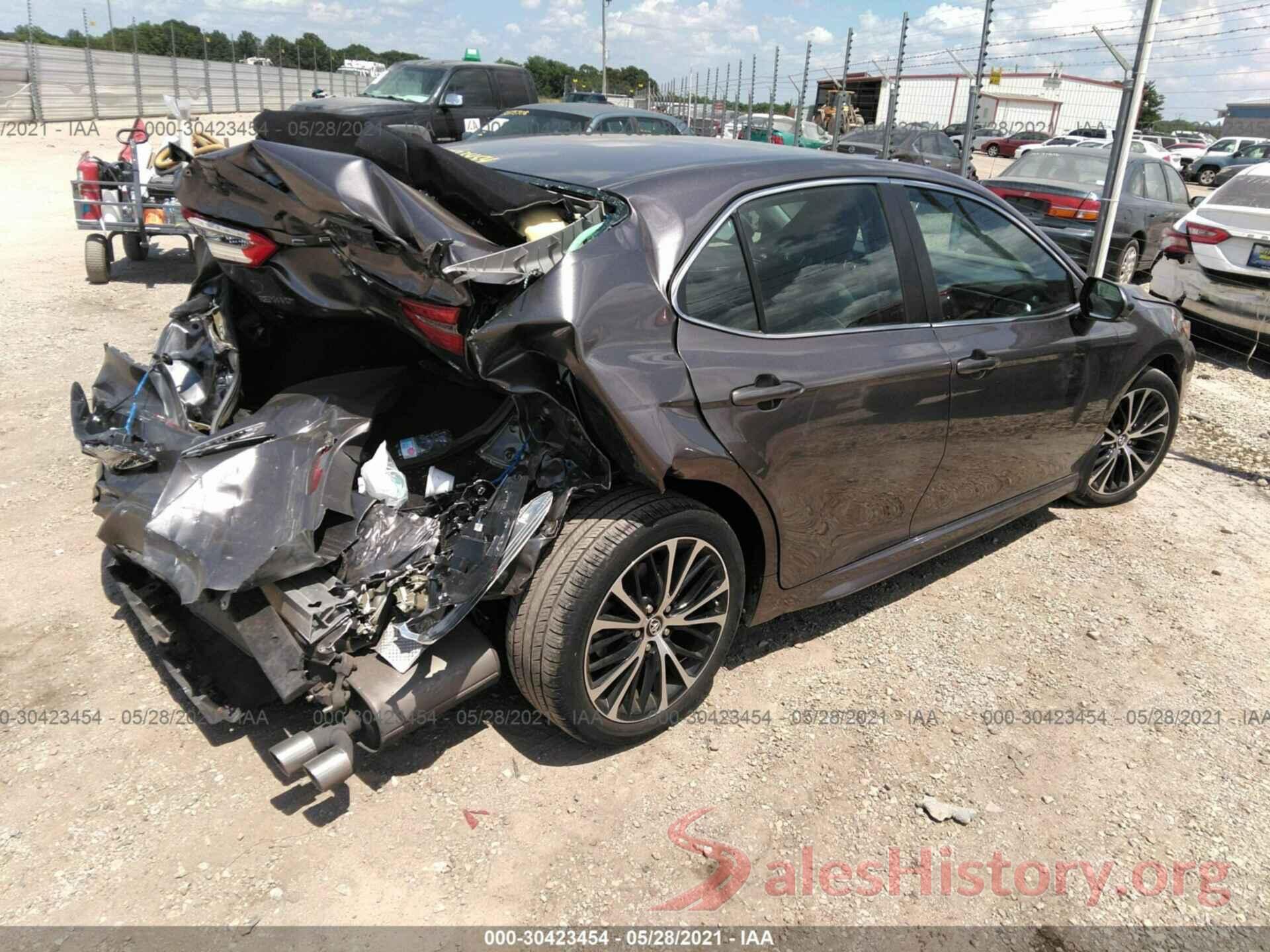 4T1B11HK1JU505987 2018 TOYOTA CAMRY