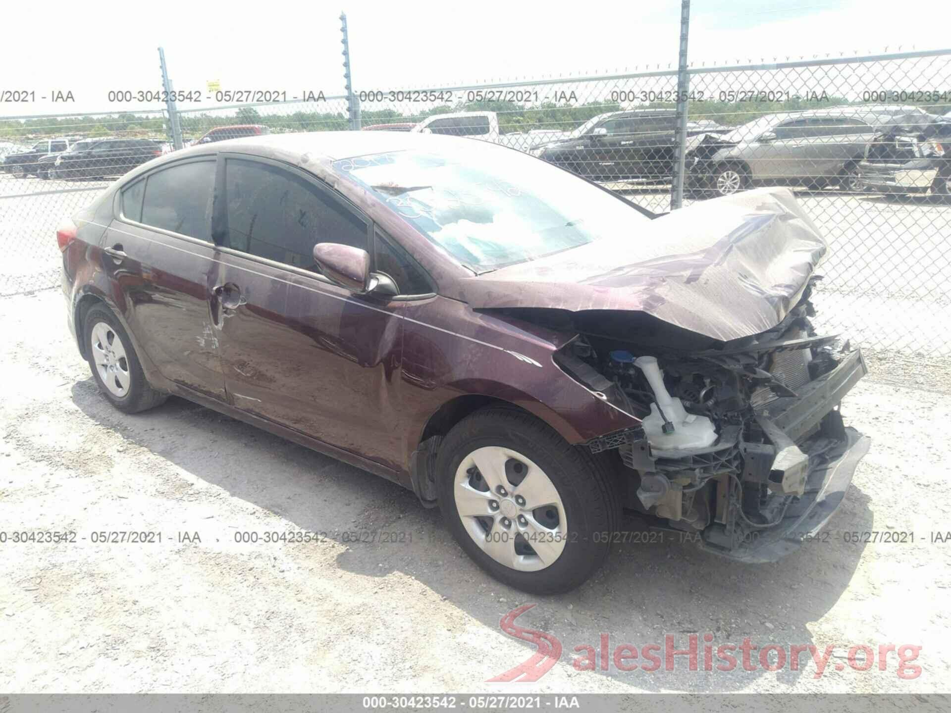 3KPFL4A70HE141948 2017 KIA FORTE