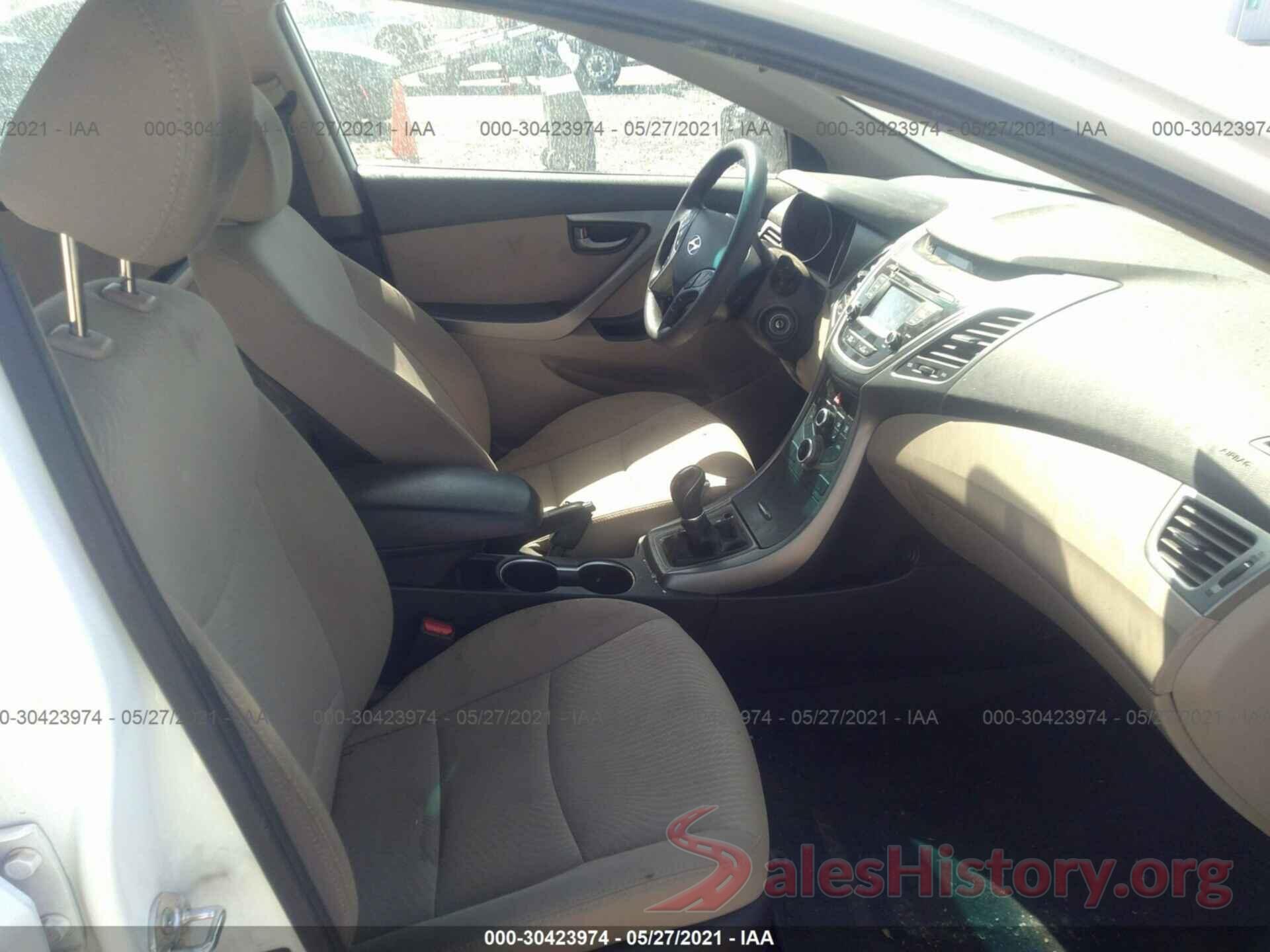 5NPDH4AE1GH658046 2016 HYUNDAI ELANTRA