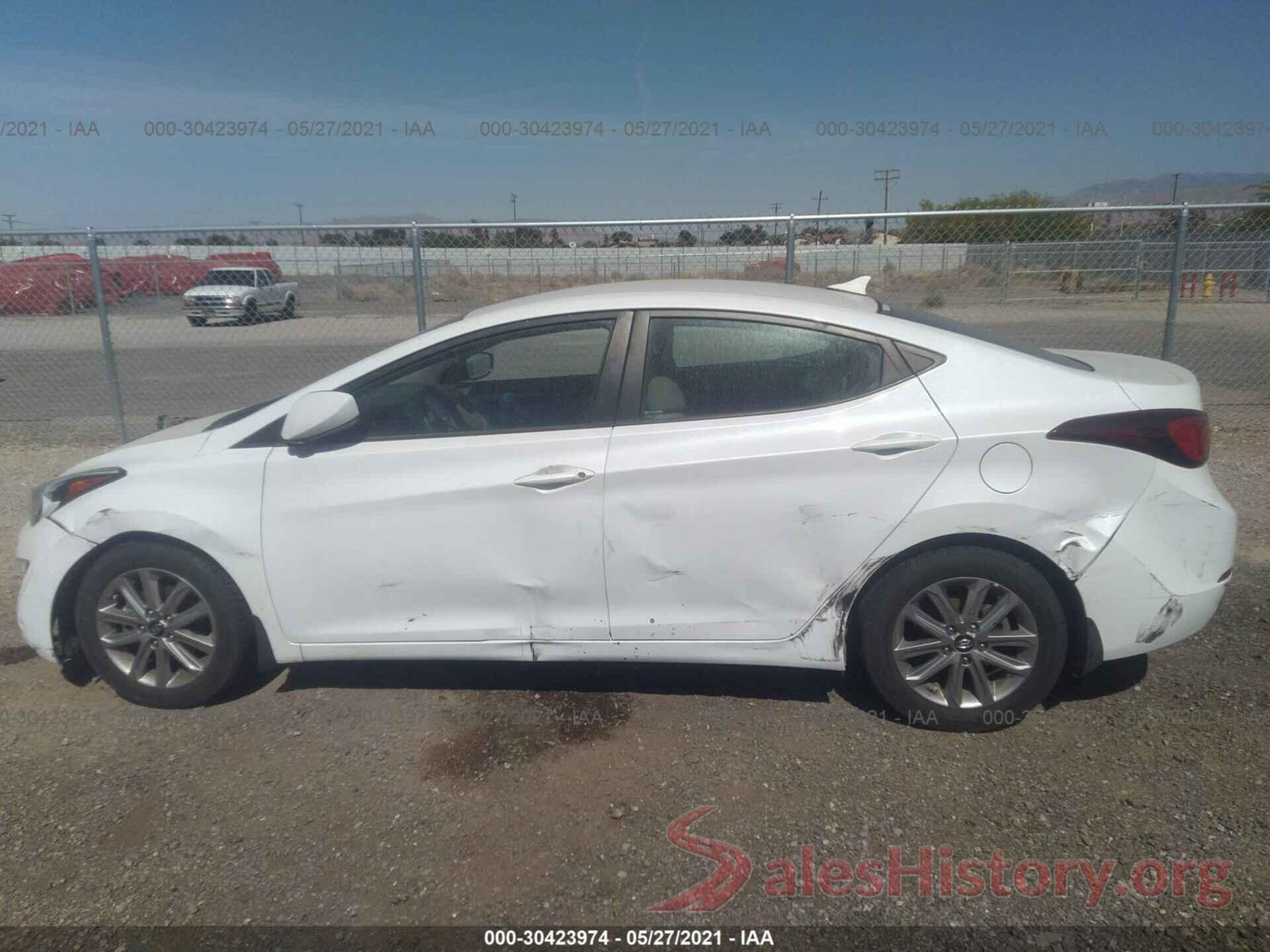 5NPDH4AE1GH658046 2016 HYUNDAI ELANTRA