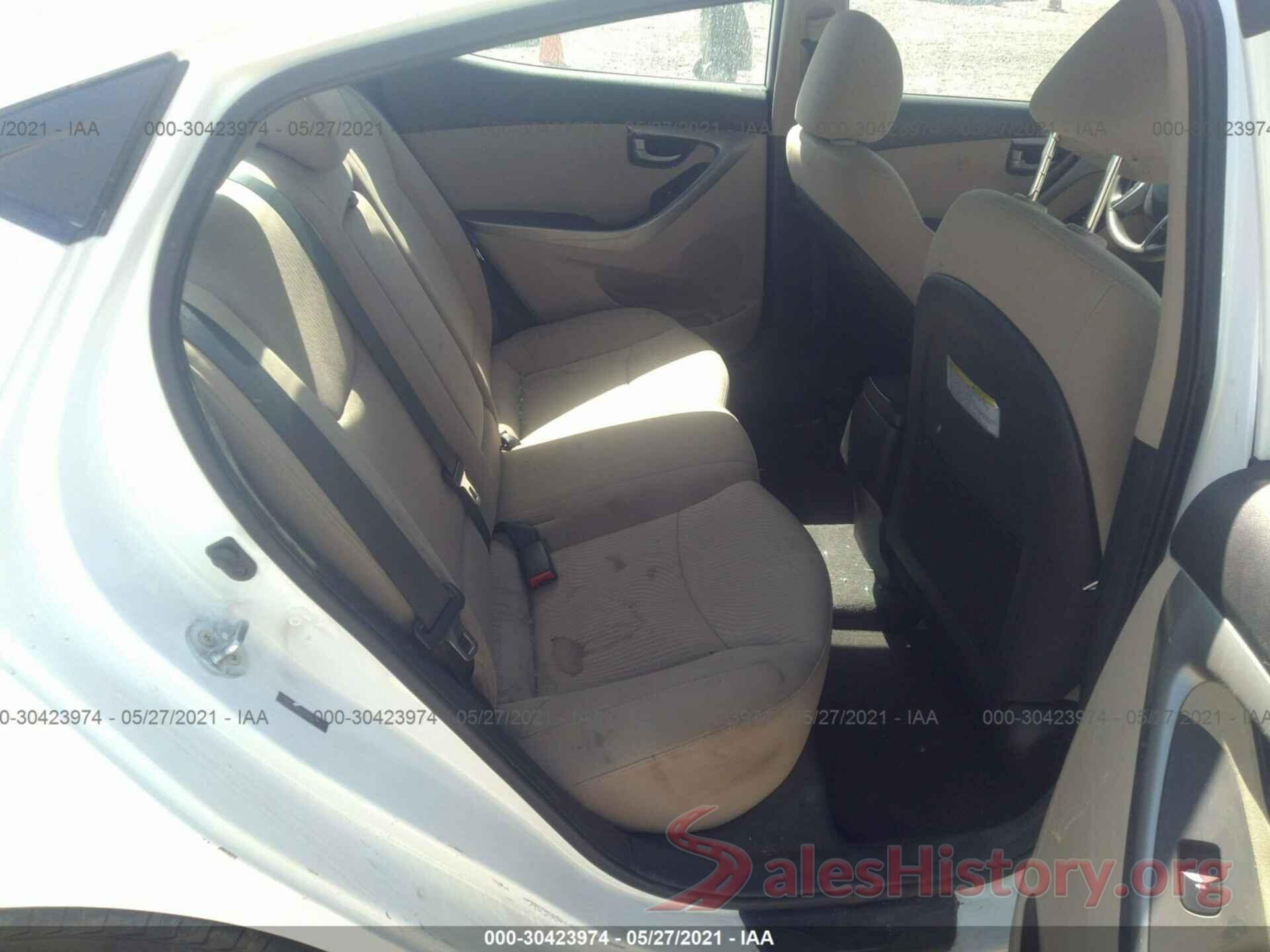 5NPDH4AE1GH658046 2016 HYUNDAI ELANTRA