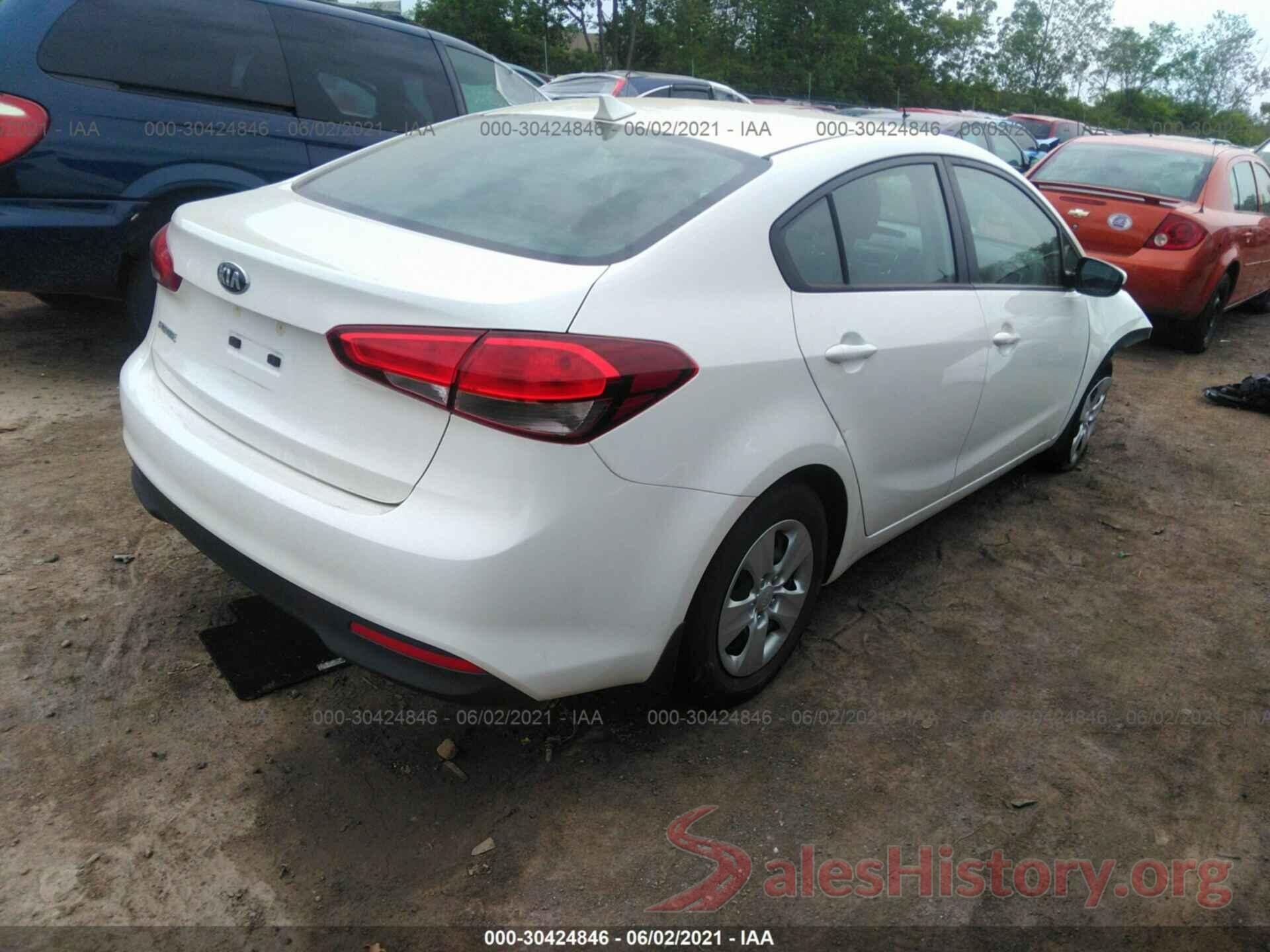 3KPFK4A74JE233301 2018 KIA FORTE