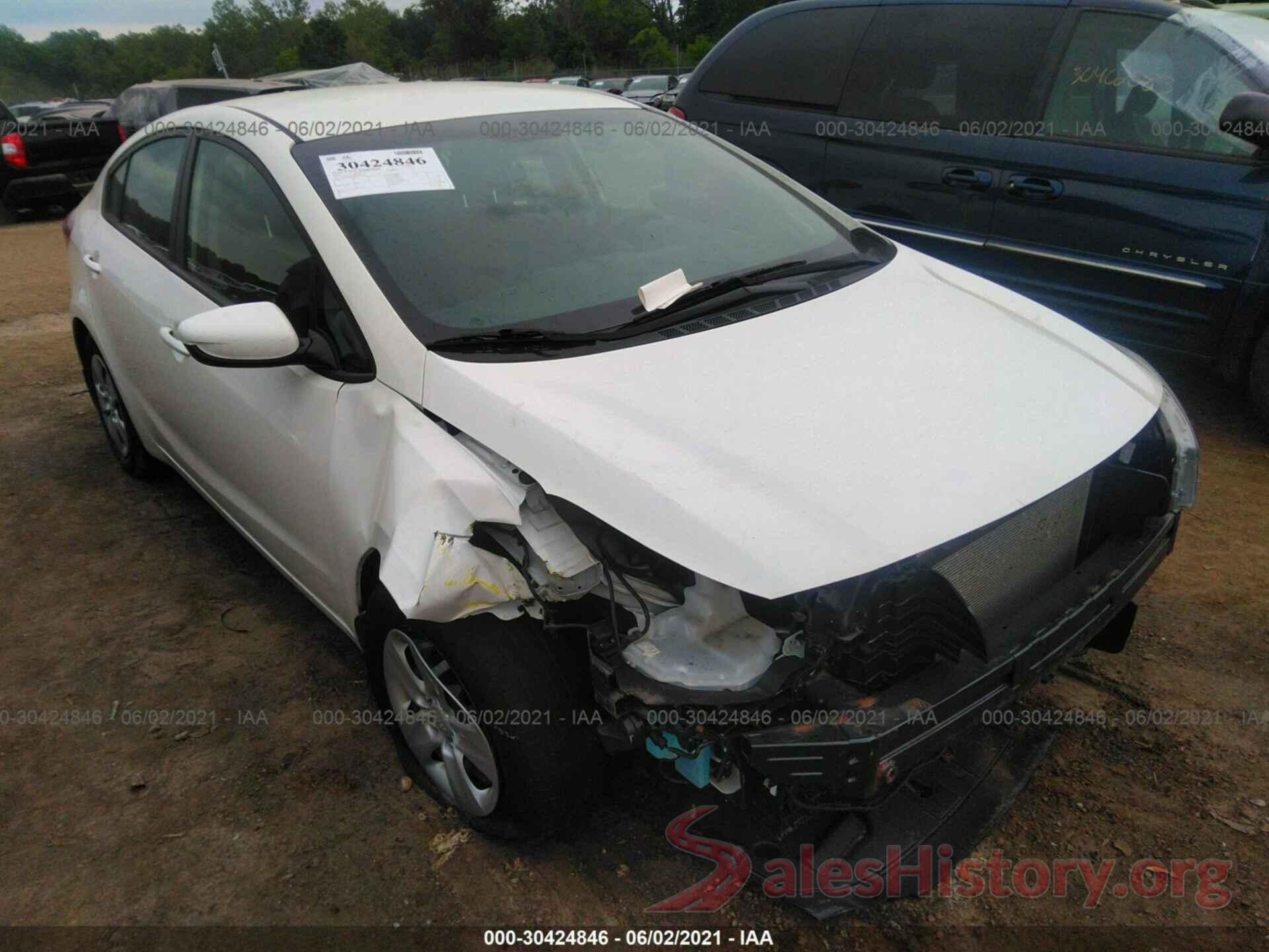 3KPFK4A74JE233301 2018 KIA FORTE