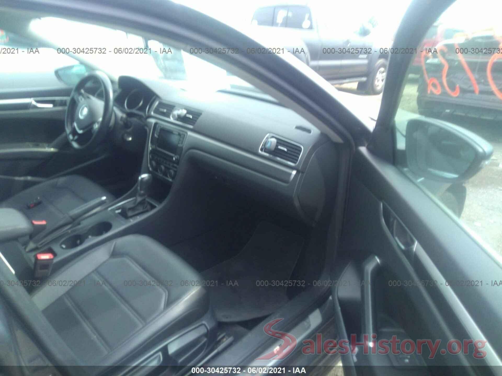 1VWDT7A38HC043860 2017 VOLKSWAGEN PASSAT