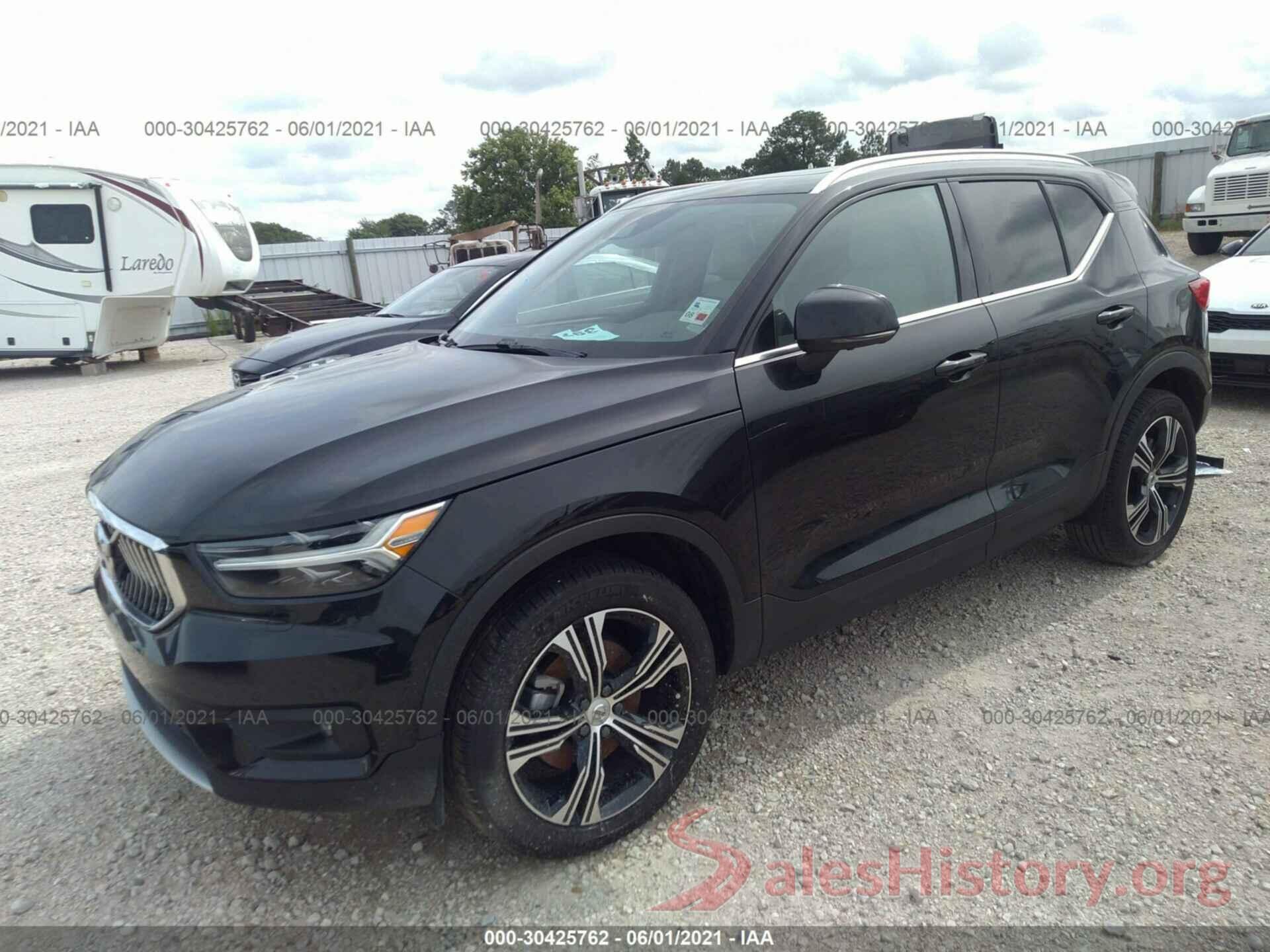 YV4AC2HLXL2326951 2020 VOLVO XC40