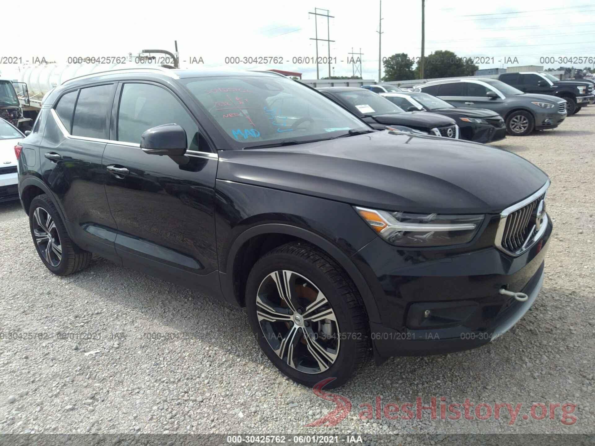 YV4AC2HLXL2326951 2020 VOLVO XC40