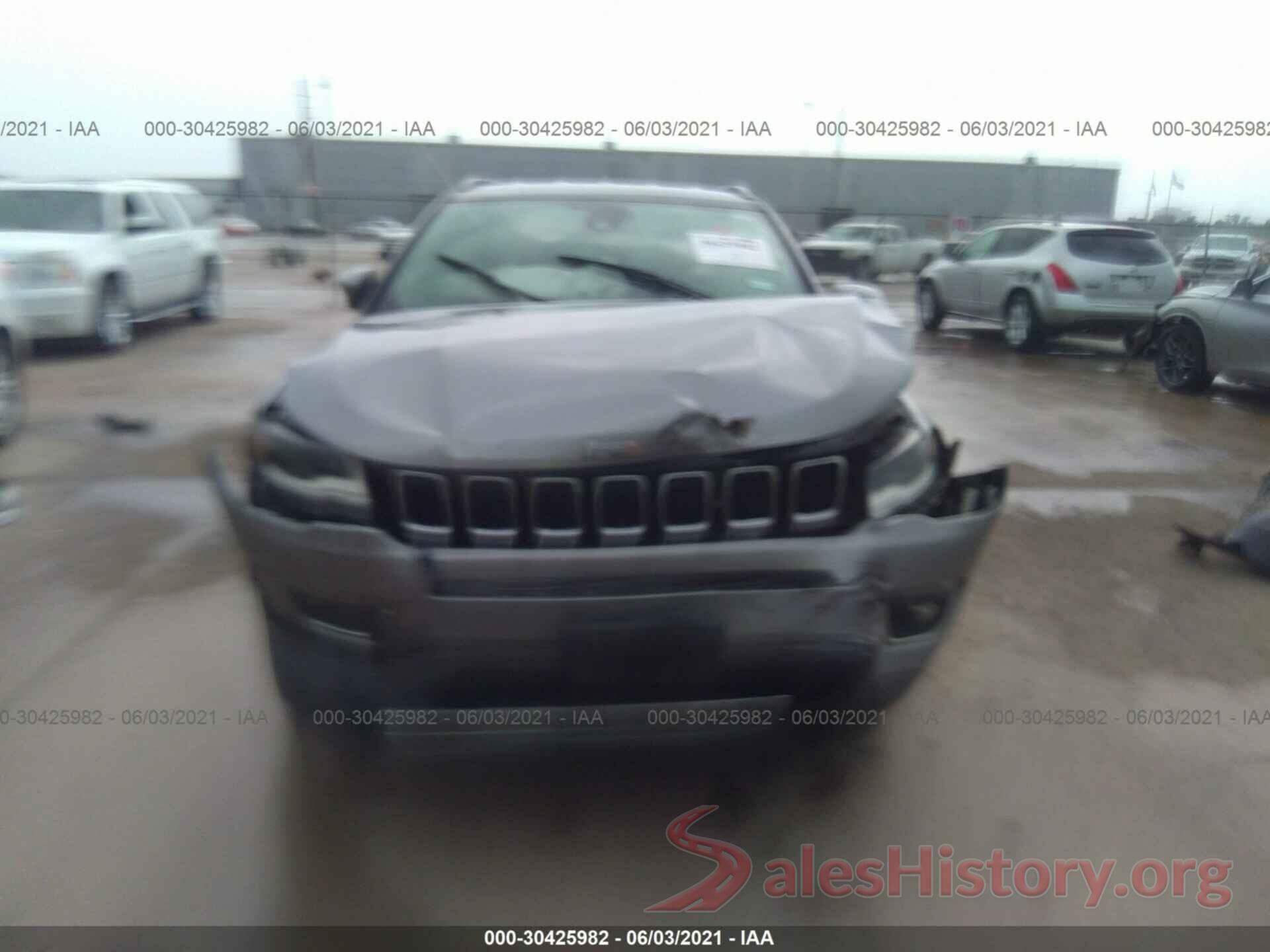 3C4NJCCBXJT405854 2018 JEEP COMPASS