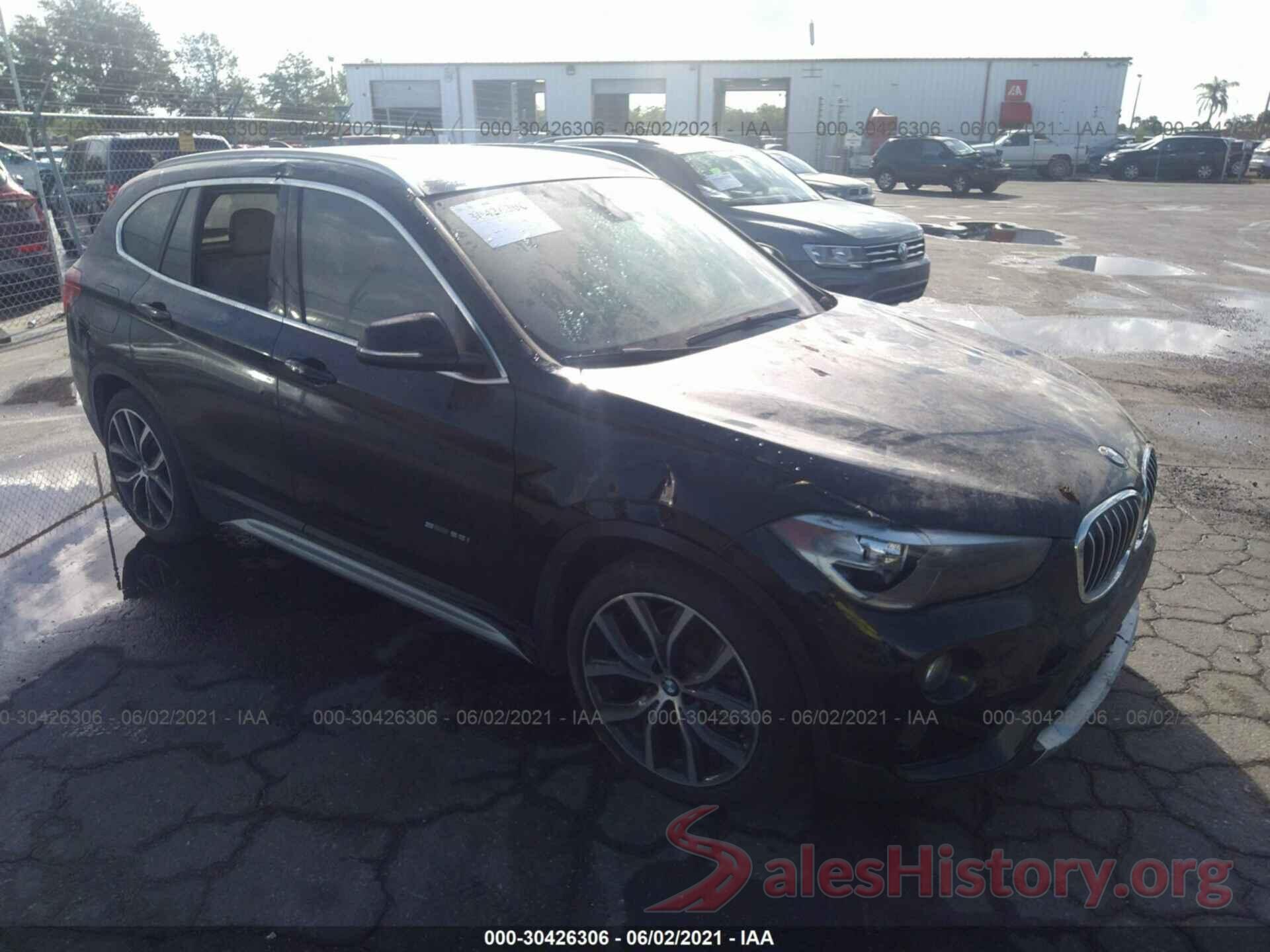 WBXHU7C3XJ5H42437 2018 BMW X1