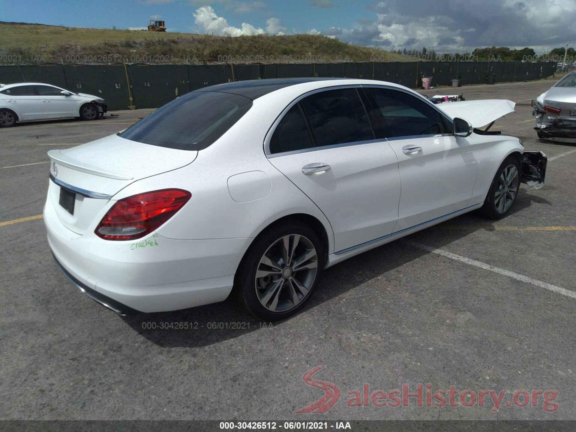 55SWF4JB8GU113219 2016 MERCEDES-BENZ C-CLASS