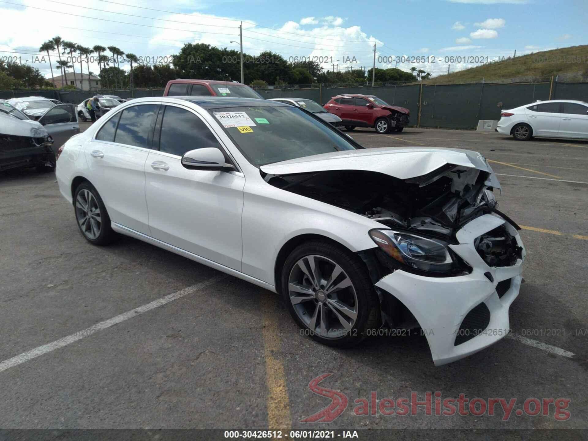 55SWF4JB8GU113219 2016 MERCEDES-BENZ C-CLASS