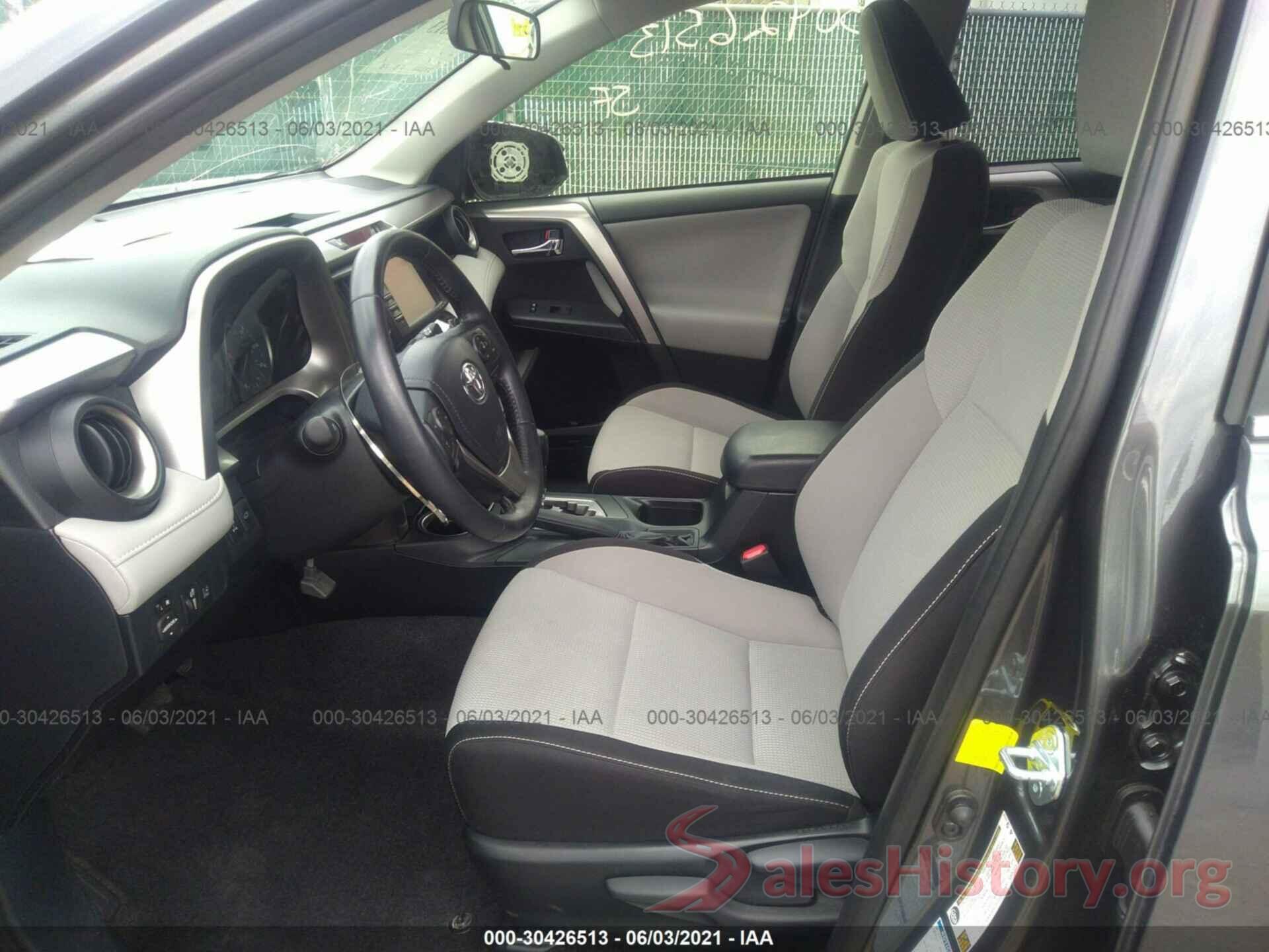 JTMRFREV8HJ130547 2017 TOYOTA RAV4