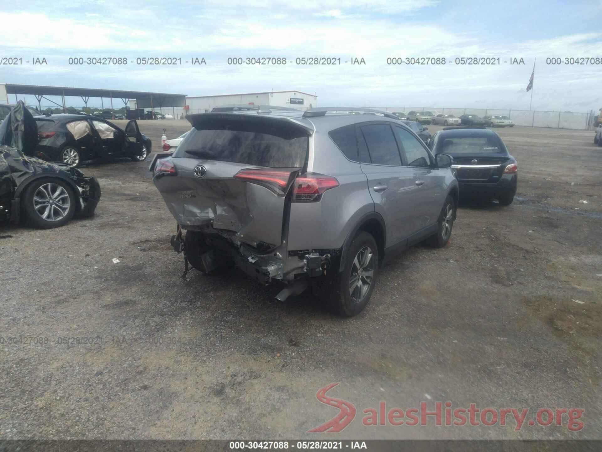 2T3WFREV4JW433125 2018 TOYOTA RAV4