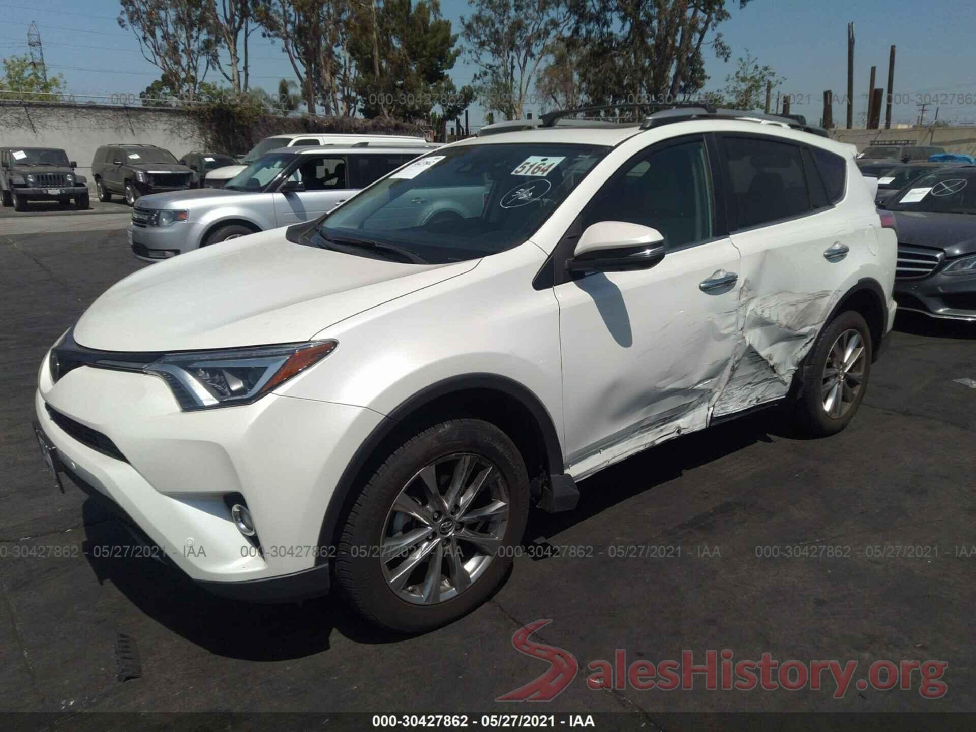 2T3YFREV5JW474453 2018 TOYOTA RAV4