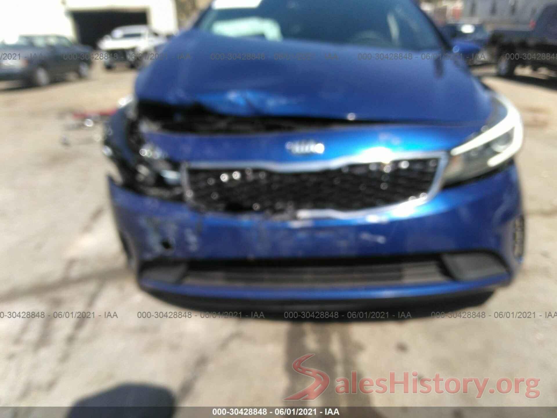 3KPFK4A70JE213904 2018 KIA FORTE