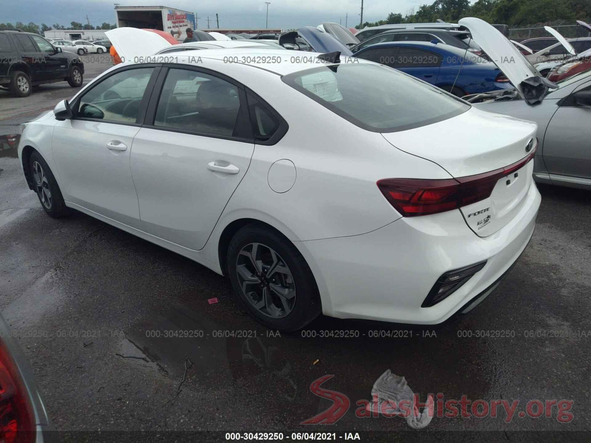 3KPF24AD4KE060757 2019 KIA FORTE