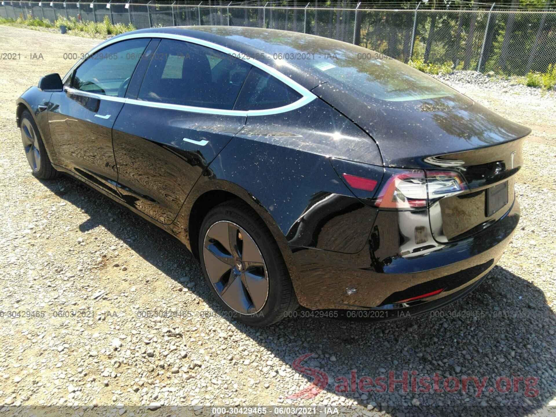 5YJ3E1EB8JF112532 2018 TESLA MODEL 3