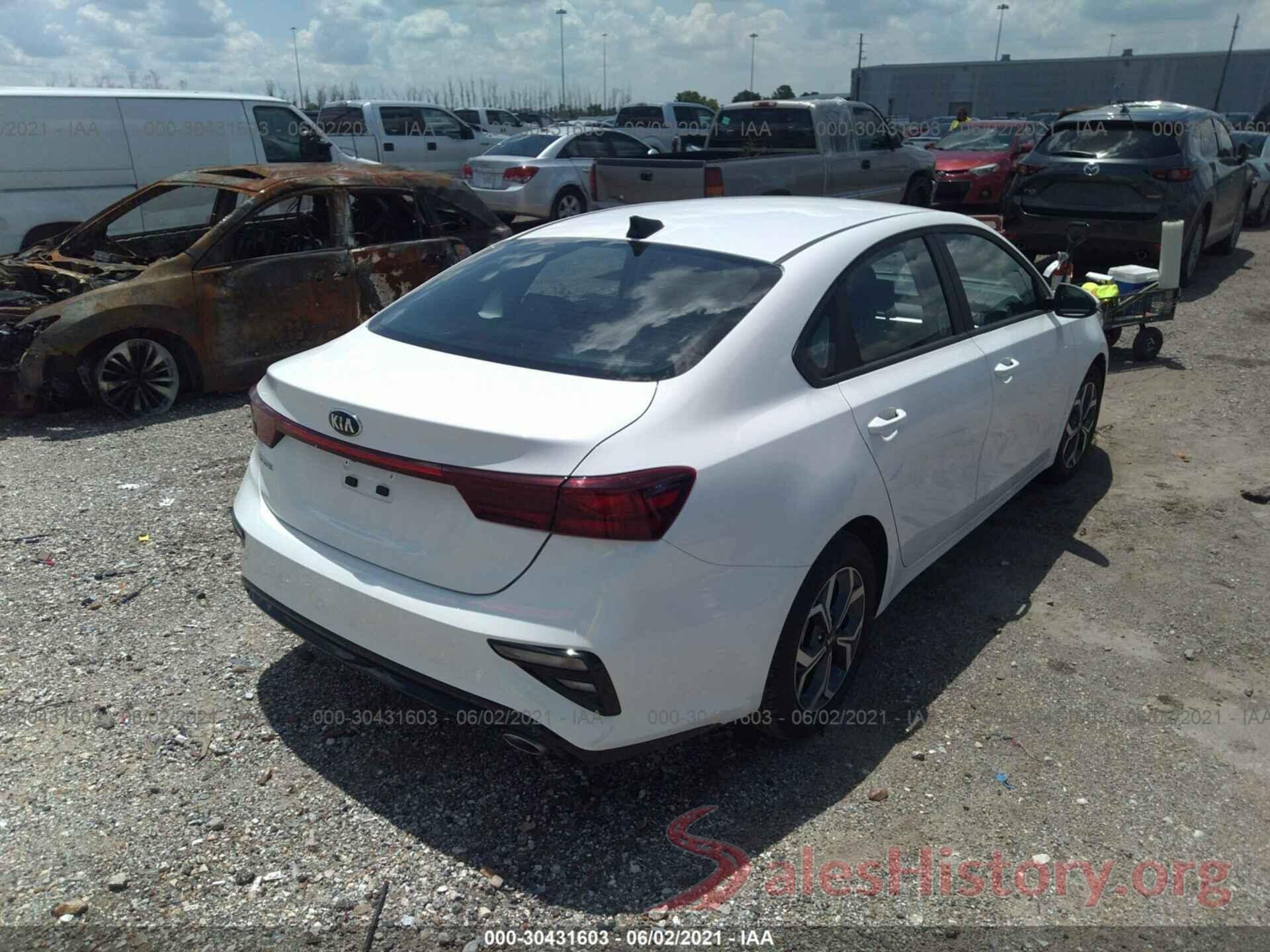 3KPF24AD7ME351417 2021 KIA FORTE