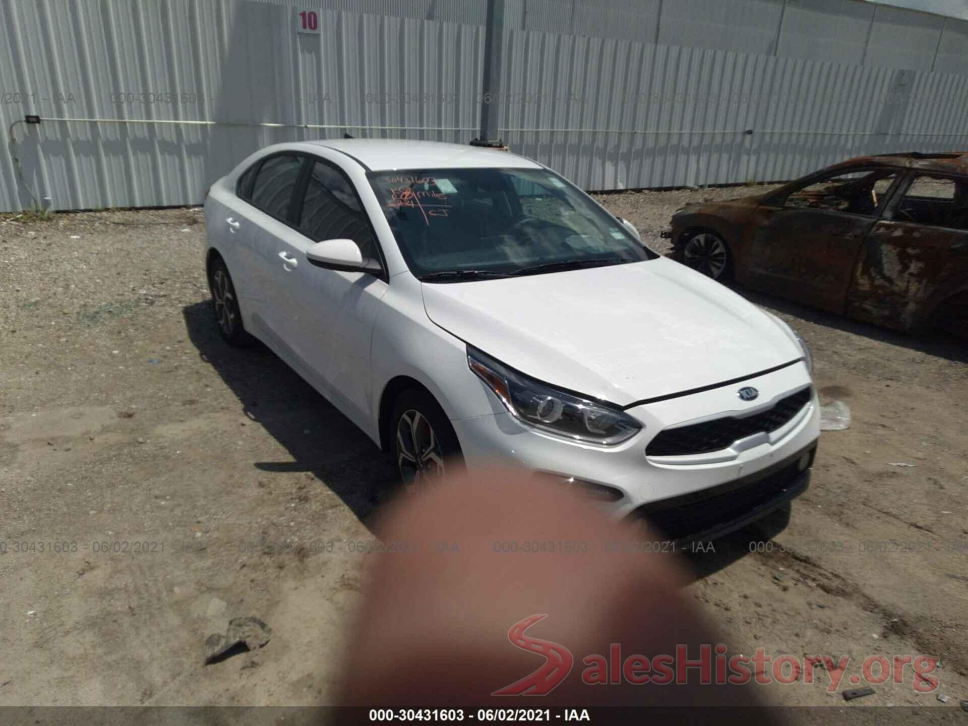 3KPF24AD7ME351417 2021 KIA FORTE