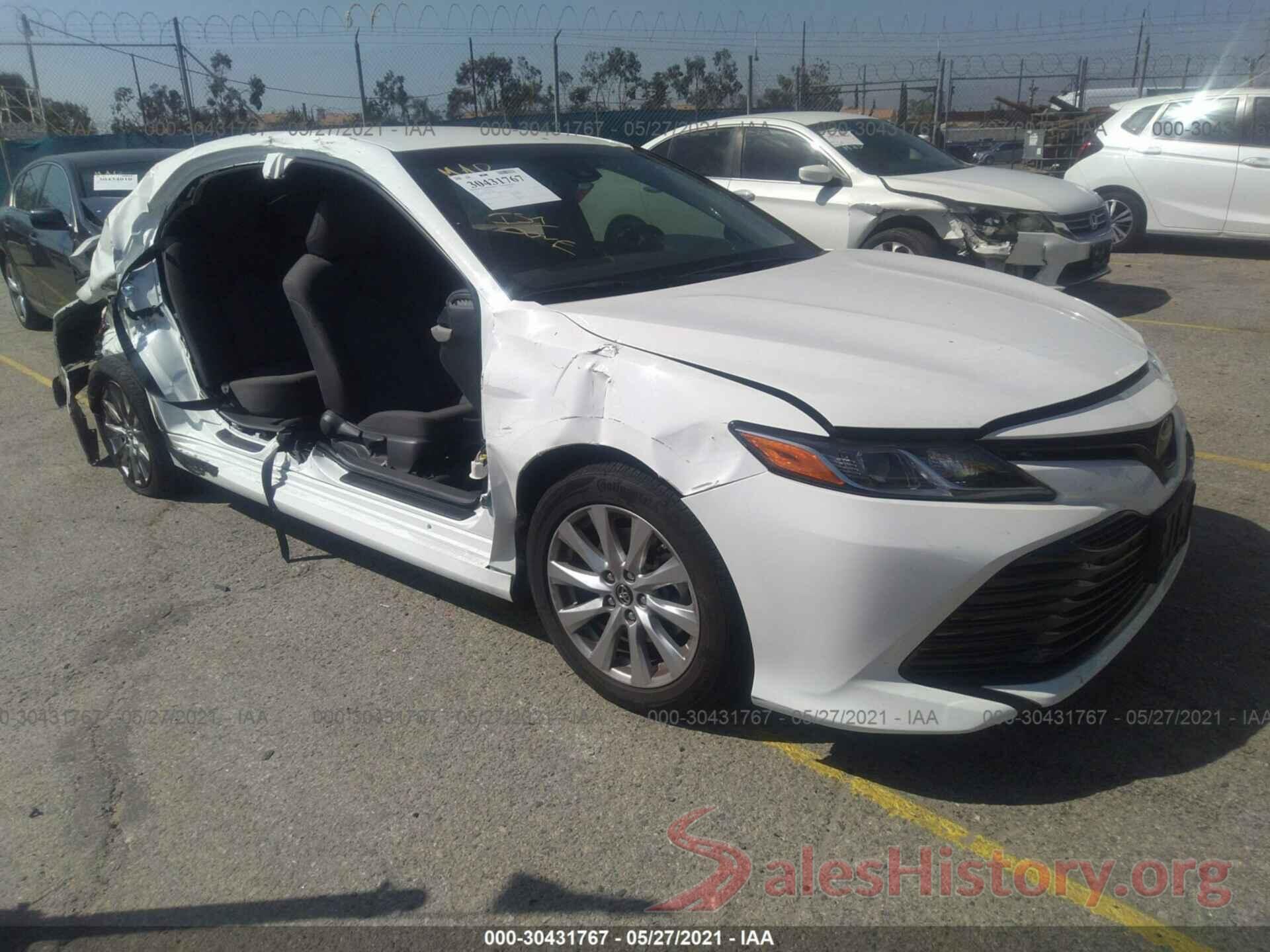 JTNB11HK9J3011026 2018 TOYOTA CAMRY