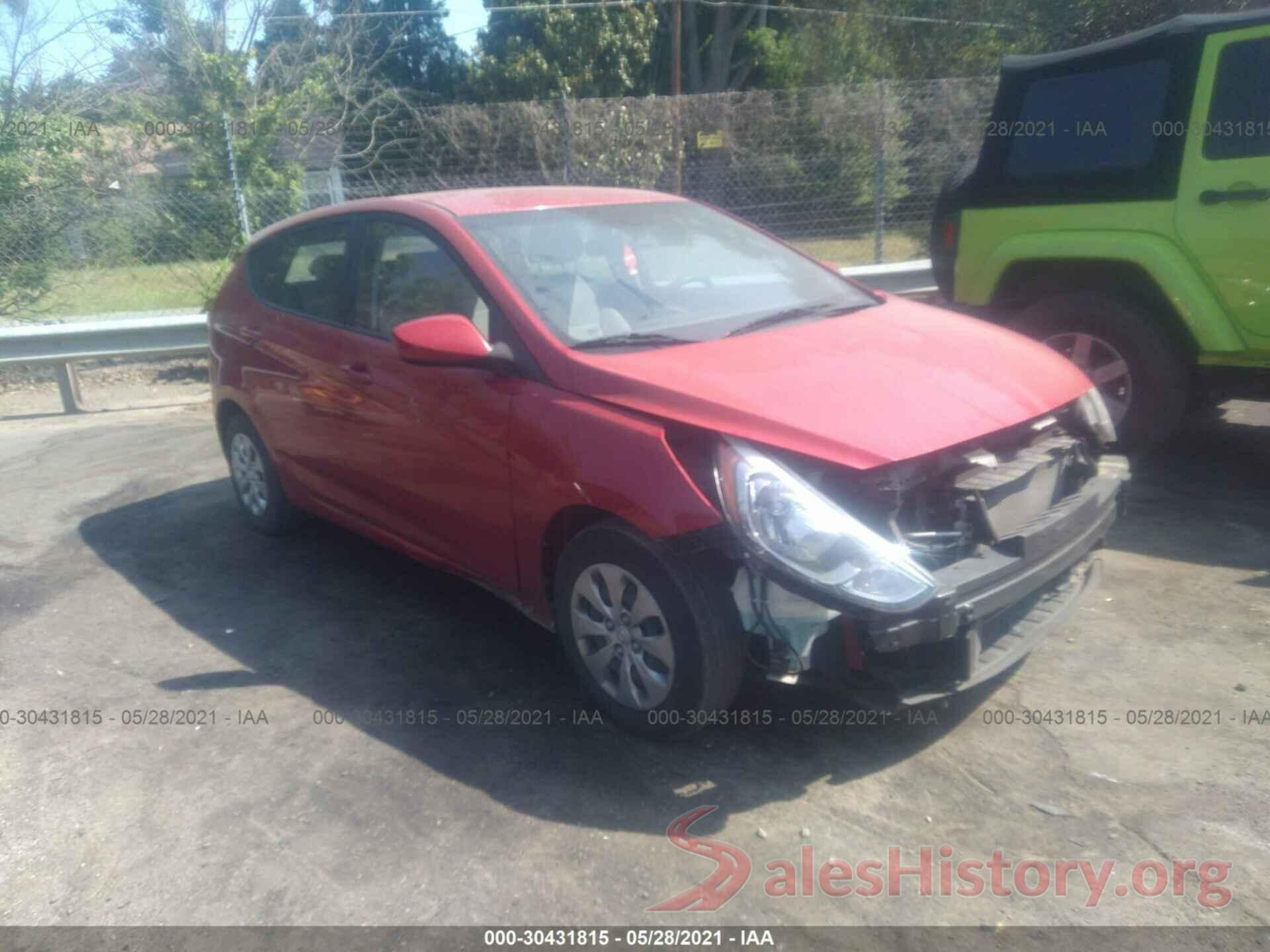 KMHCT5AE5GU283022 2016 HYUNDAI ACCENT