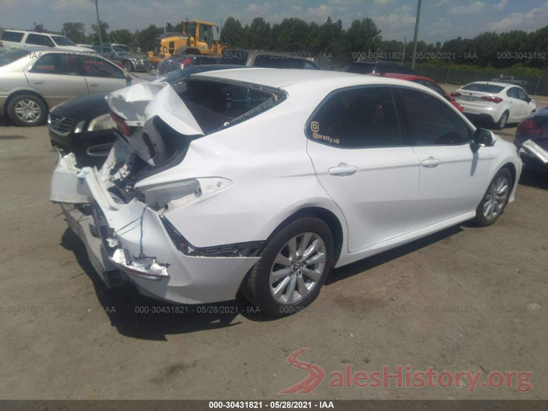 4T1B11HK3JU508048 2018 TOYOTA CAMRY