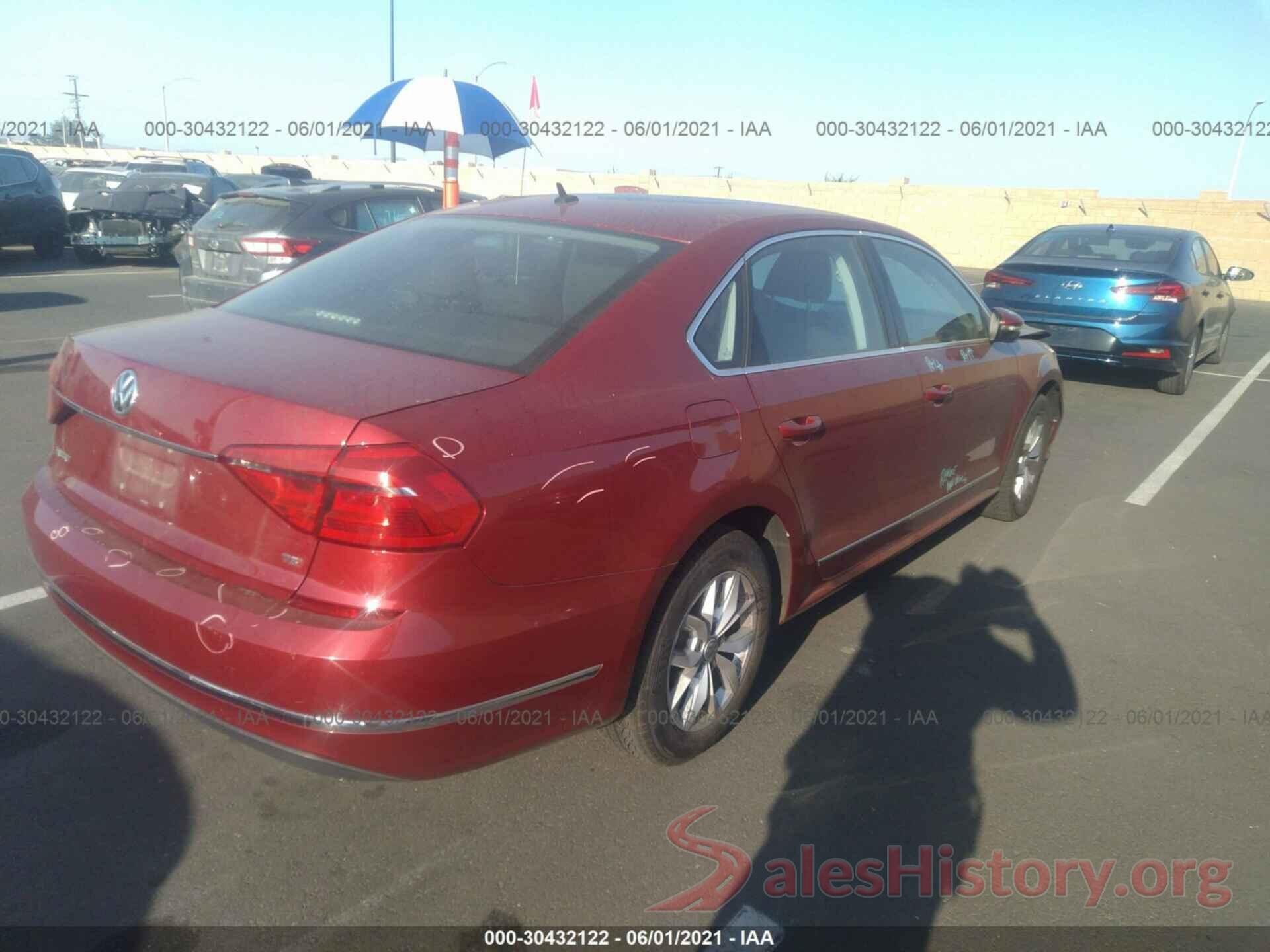 1VWAT7A35GC026807 2016 VOLKSWAGEN PASSAT