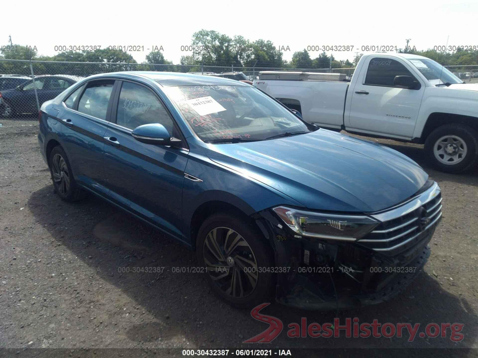 3VWG57BU2KM244075 2019 VOLKSWAGEN JETTA