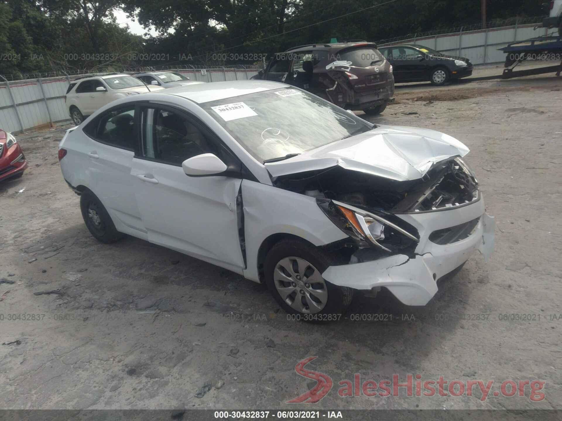 KMHCT4AE6HU381245 2017 HYUNDAI ACCENT