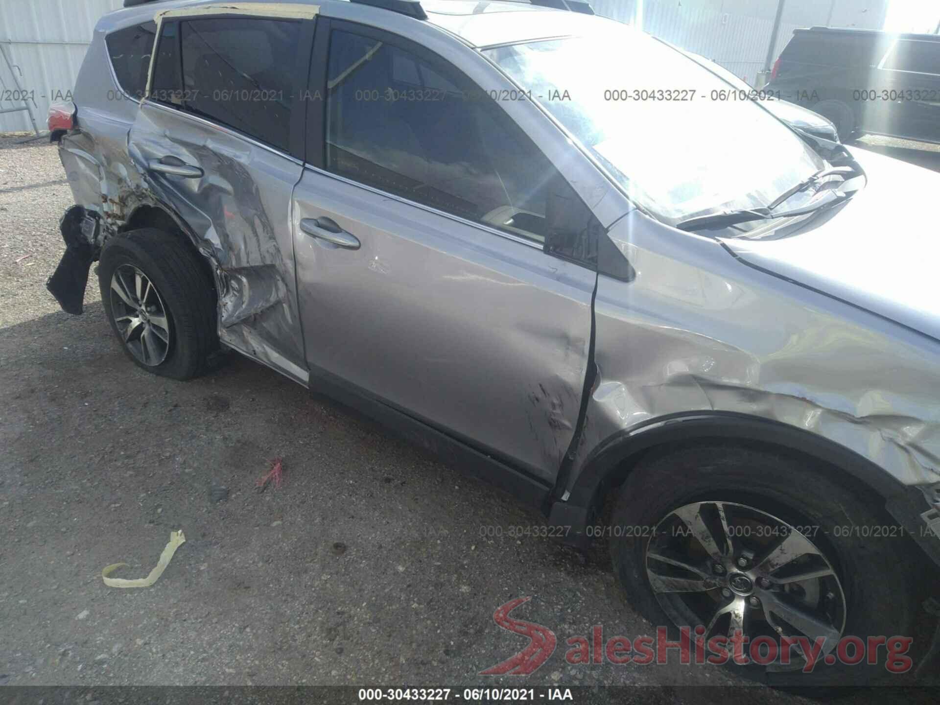 JTMWFREV1JD115086 2018 TOYOTA RAV4