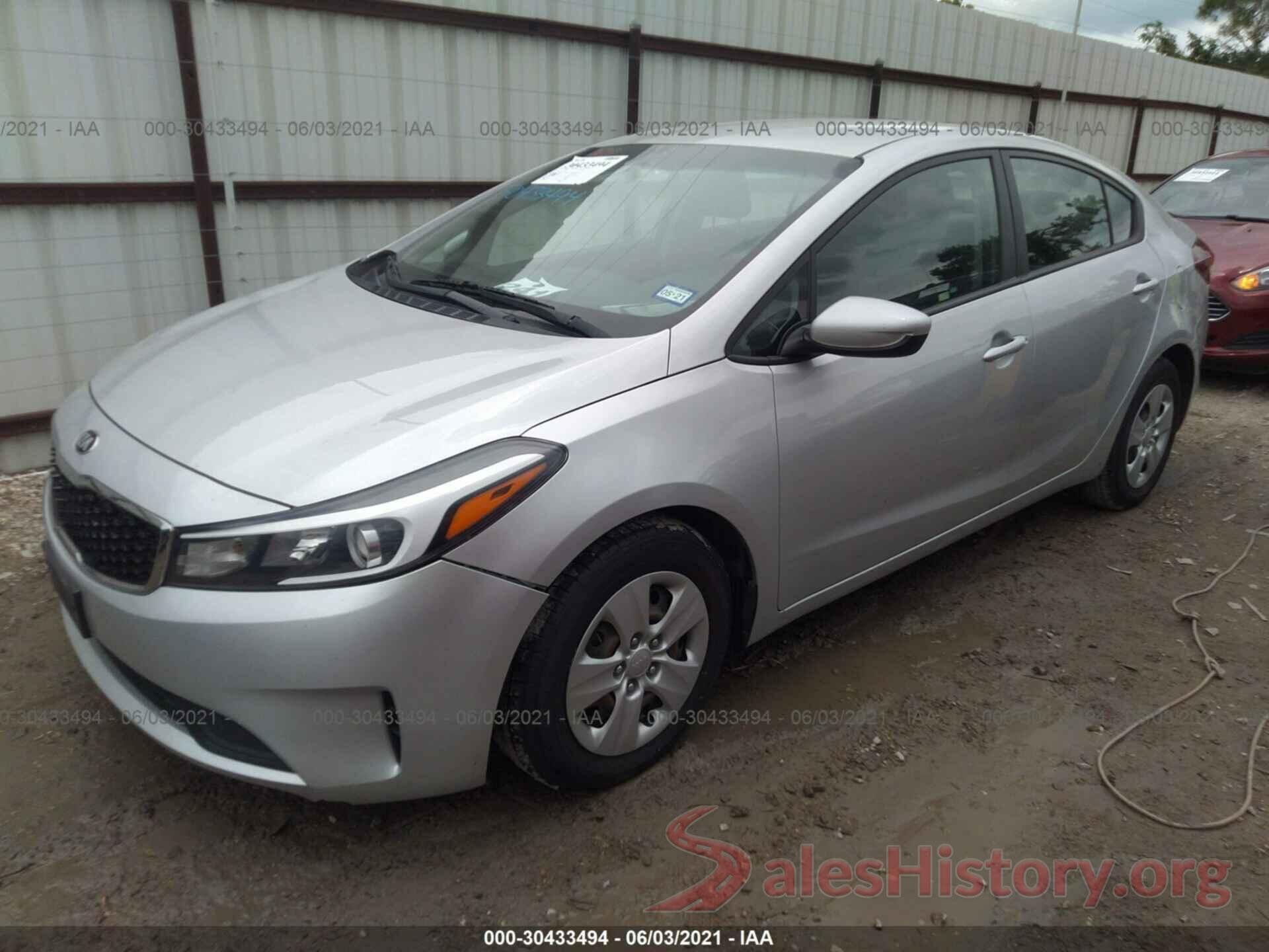 3KPFK4A7XJE230905 2018 KIA FORTE