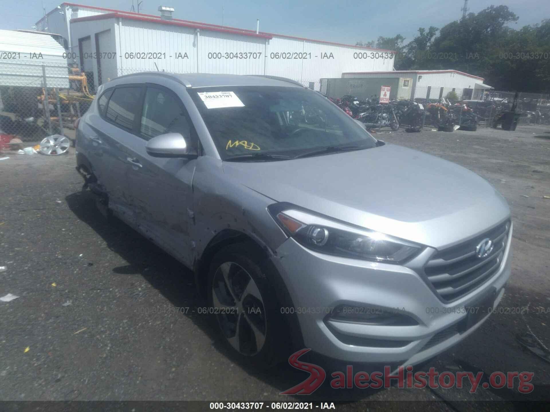 KM8J3CA27HU364140 2017 HYUNDAI TUCSON