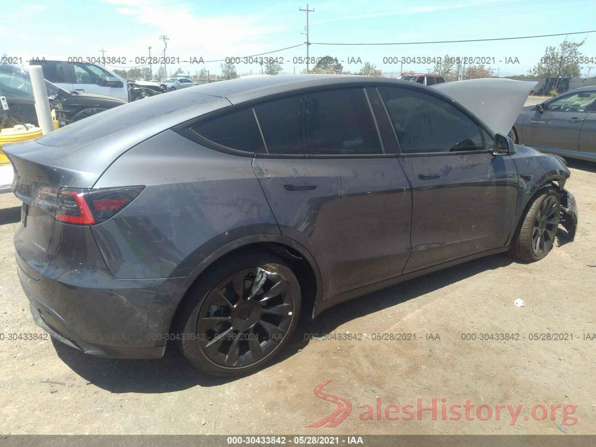 5YJYGDEE3MF139069 2021 TESLA MODEL Y