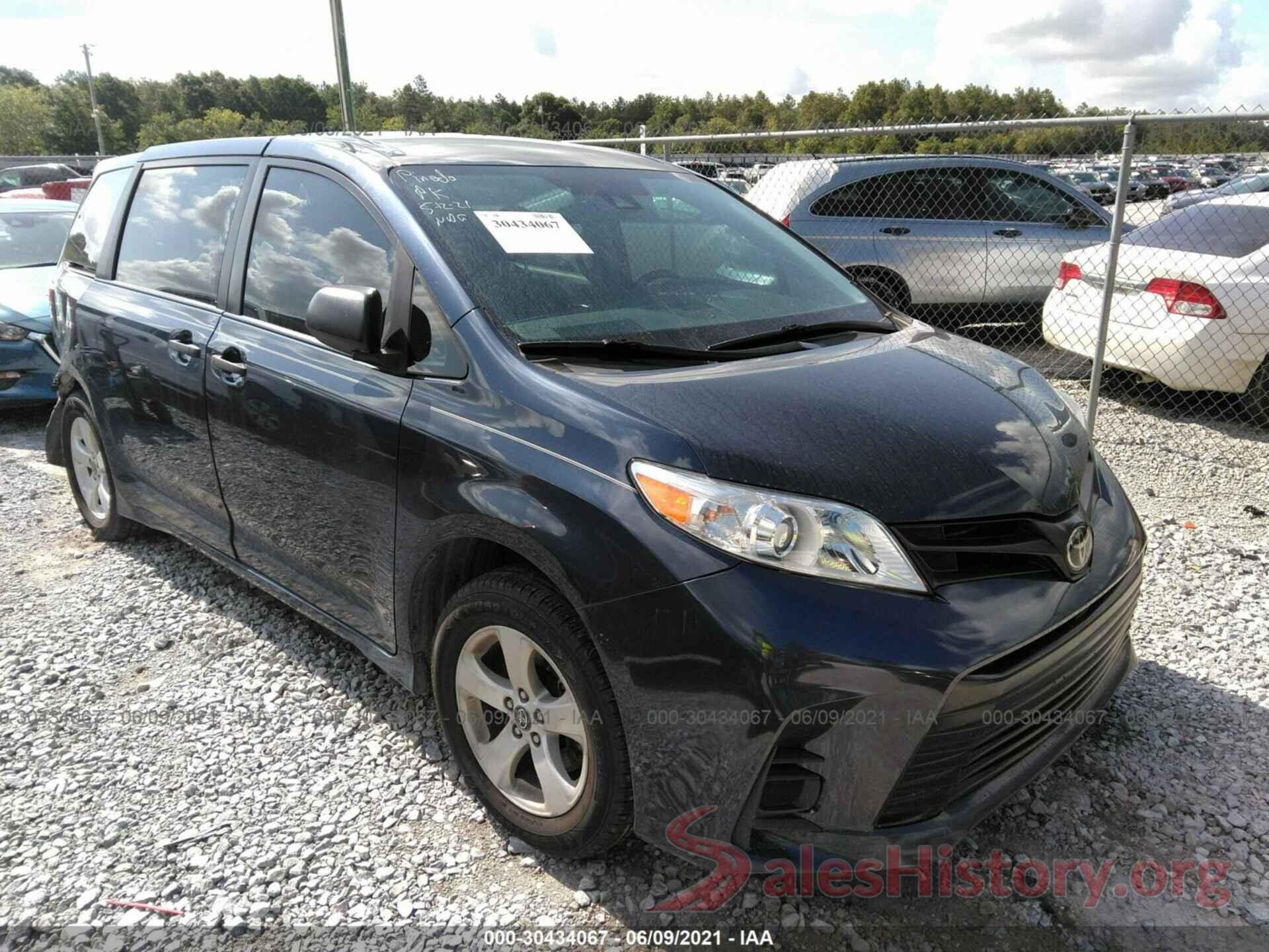 5TDZZ3DC3JS964898 2018 TOYOTA SIENNA