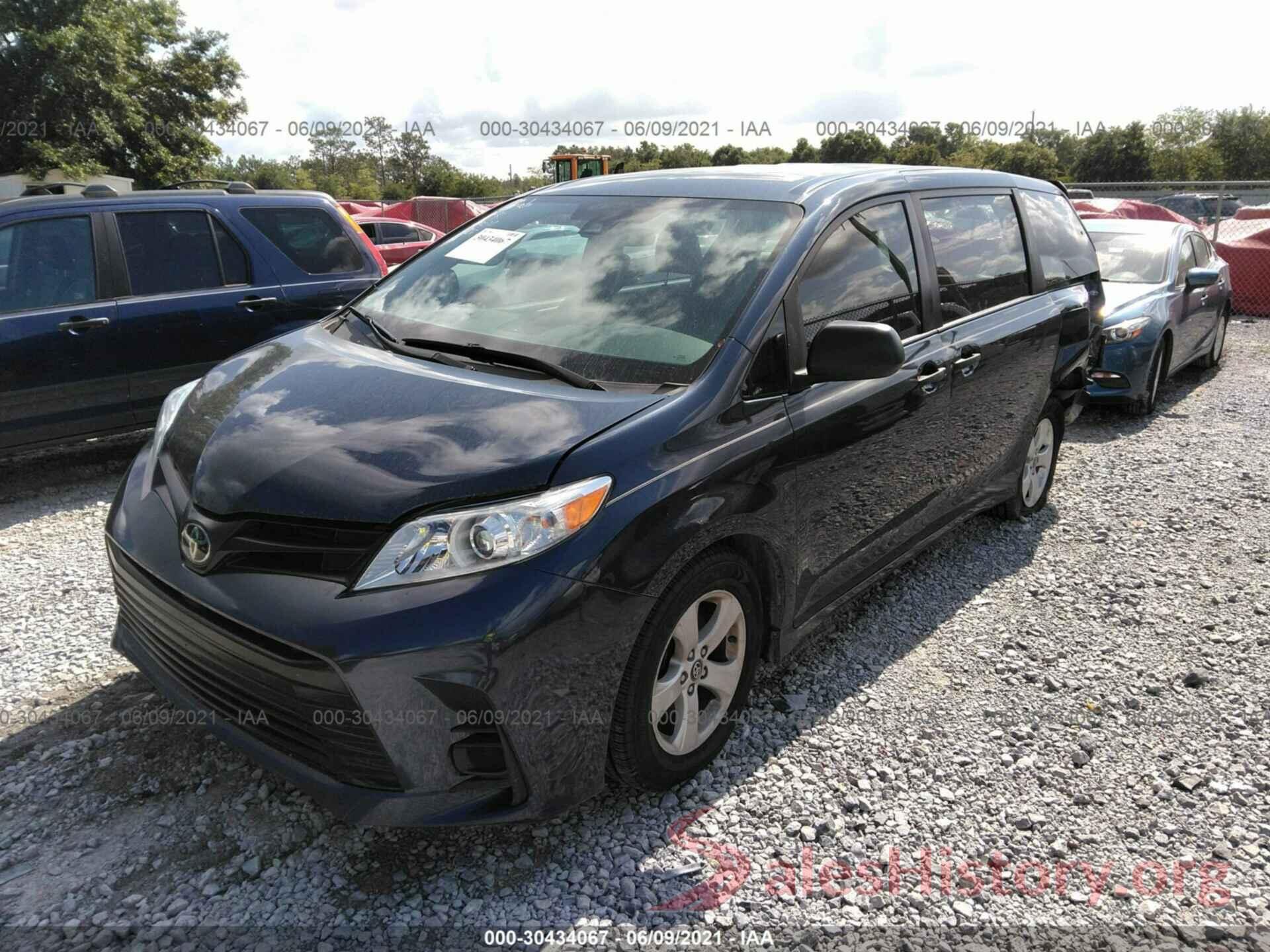 5TDZZ3DC3JS964898 2018 TOYOTA SIENNA