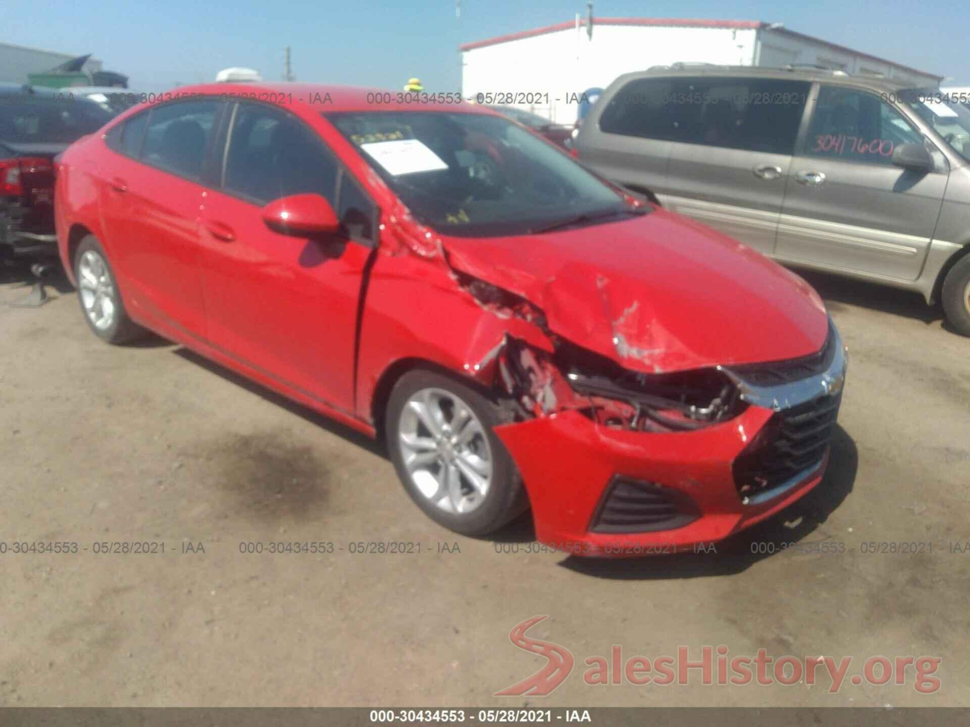 1G1BC5SM5K7142649 2019 CHEVROLET CRUZE