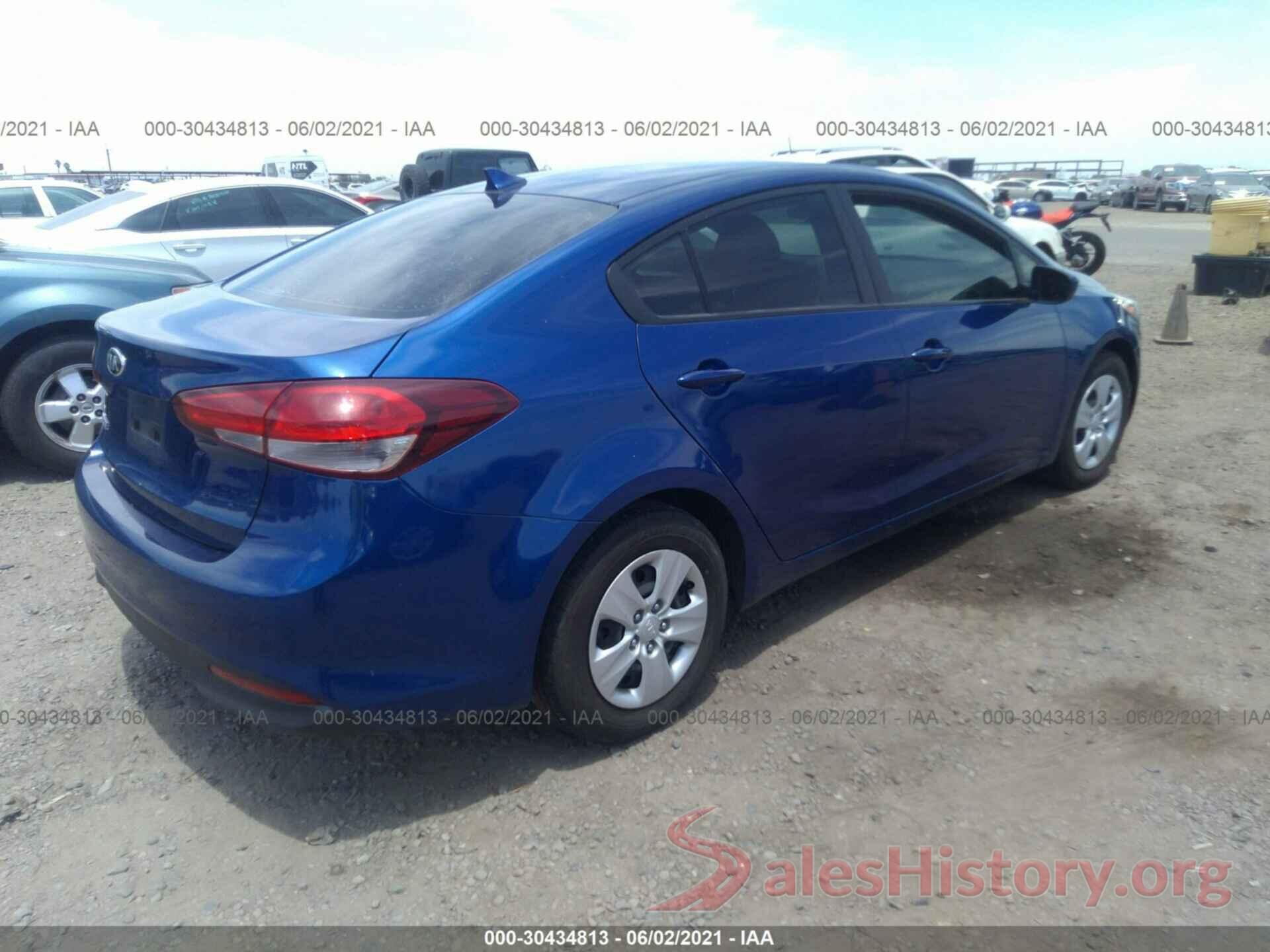 3KPFK4A74JE192863 2018 KIA FORTE