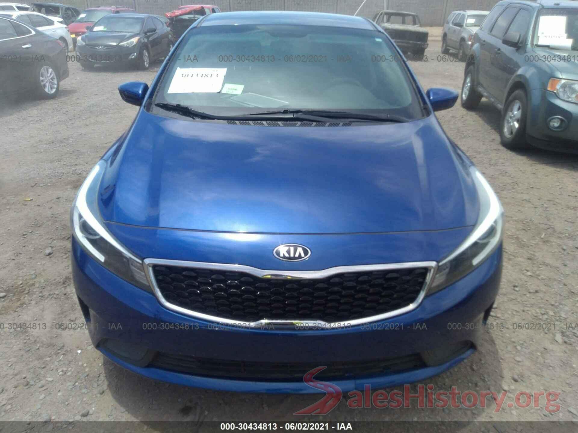 3KPFK4A74JE192863 2018 KIA FORTE