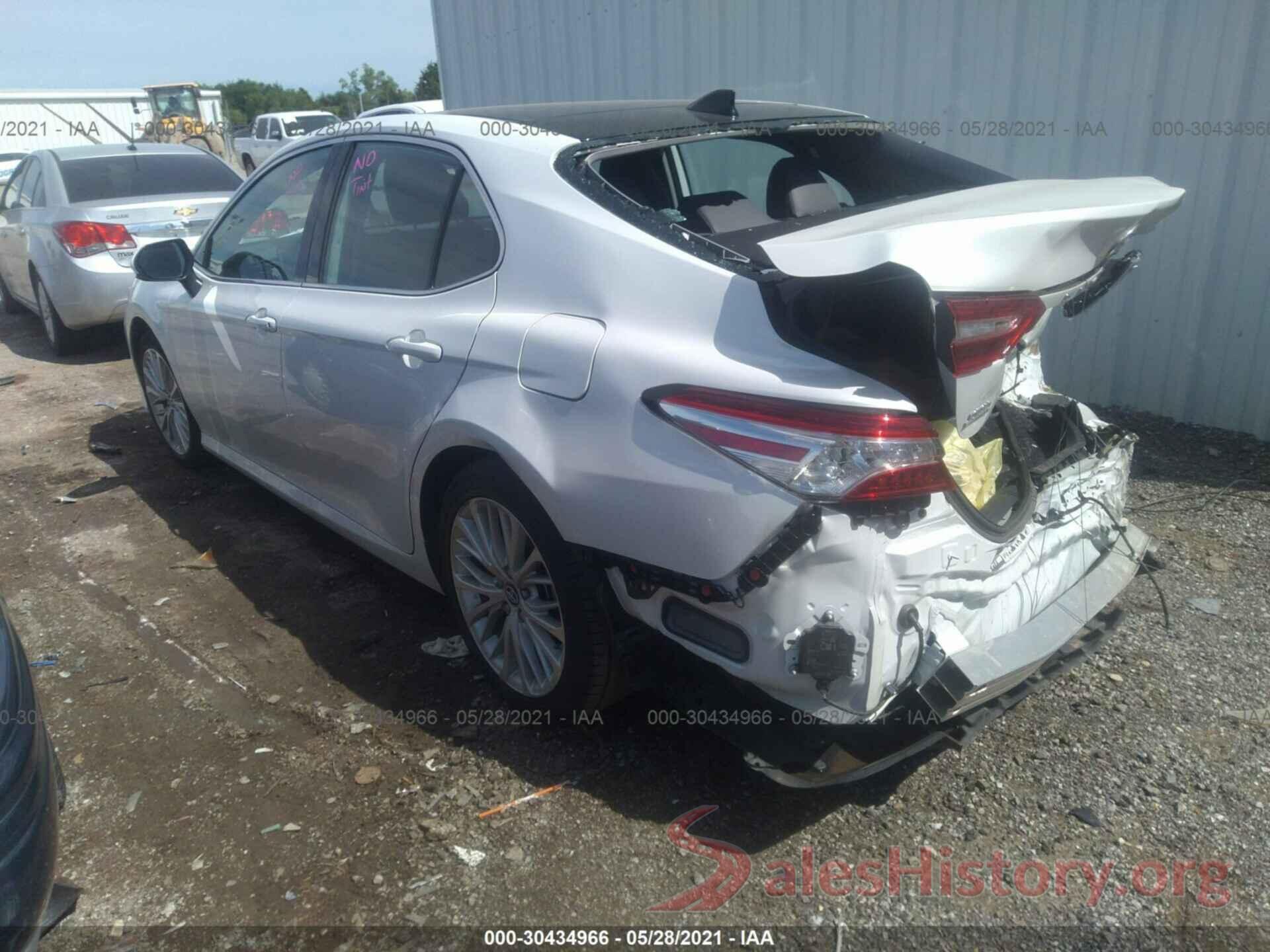 4T1B11HK0KU724067 2019 TOYOTA CAMRY