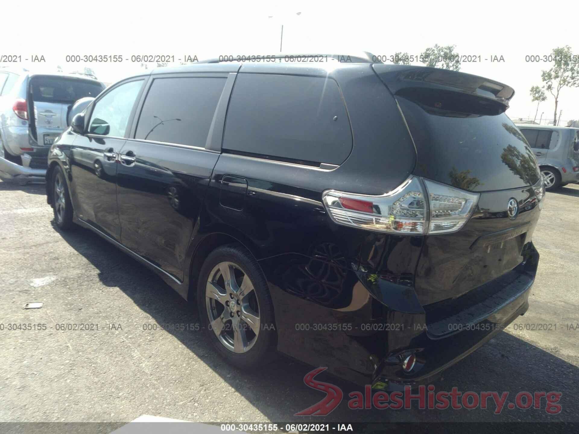 5TDXZ3DC7HS790593 2017 TOYOTA SIENNA