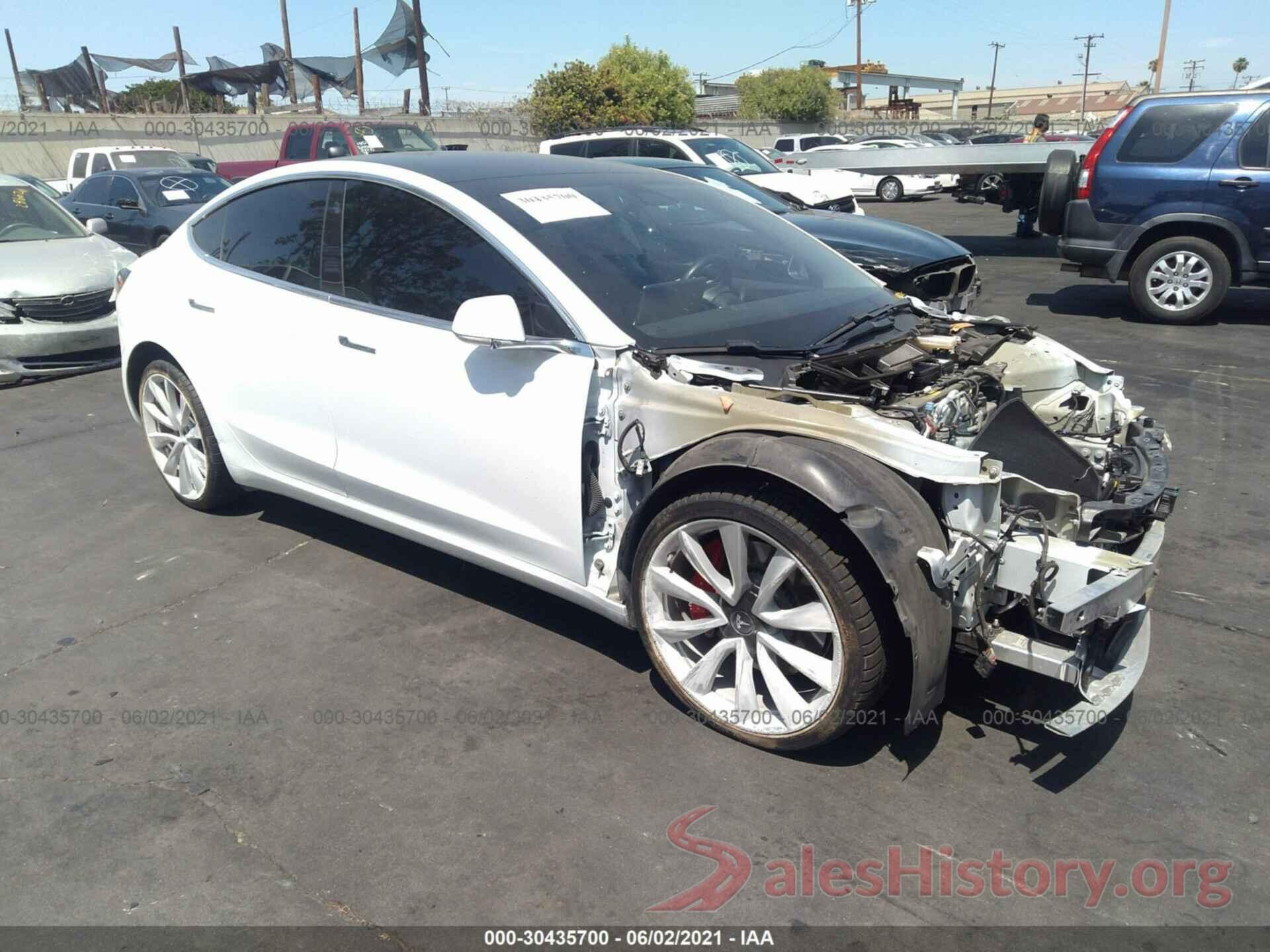 5YJ3E1EB1JF084265 2018 TESLA MODEL 3