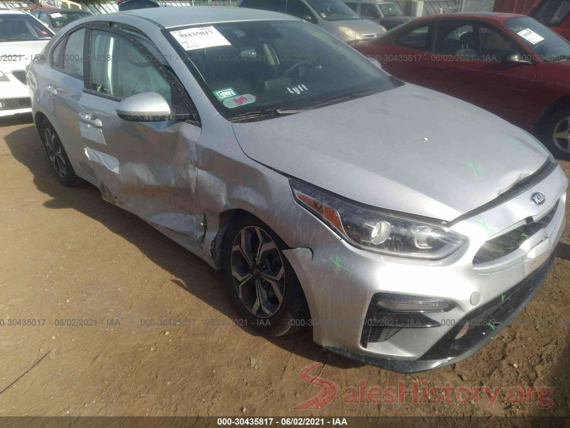 3KPF24AD5KE052098 2019 KIA FORTE