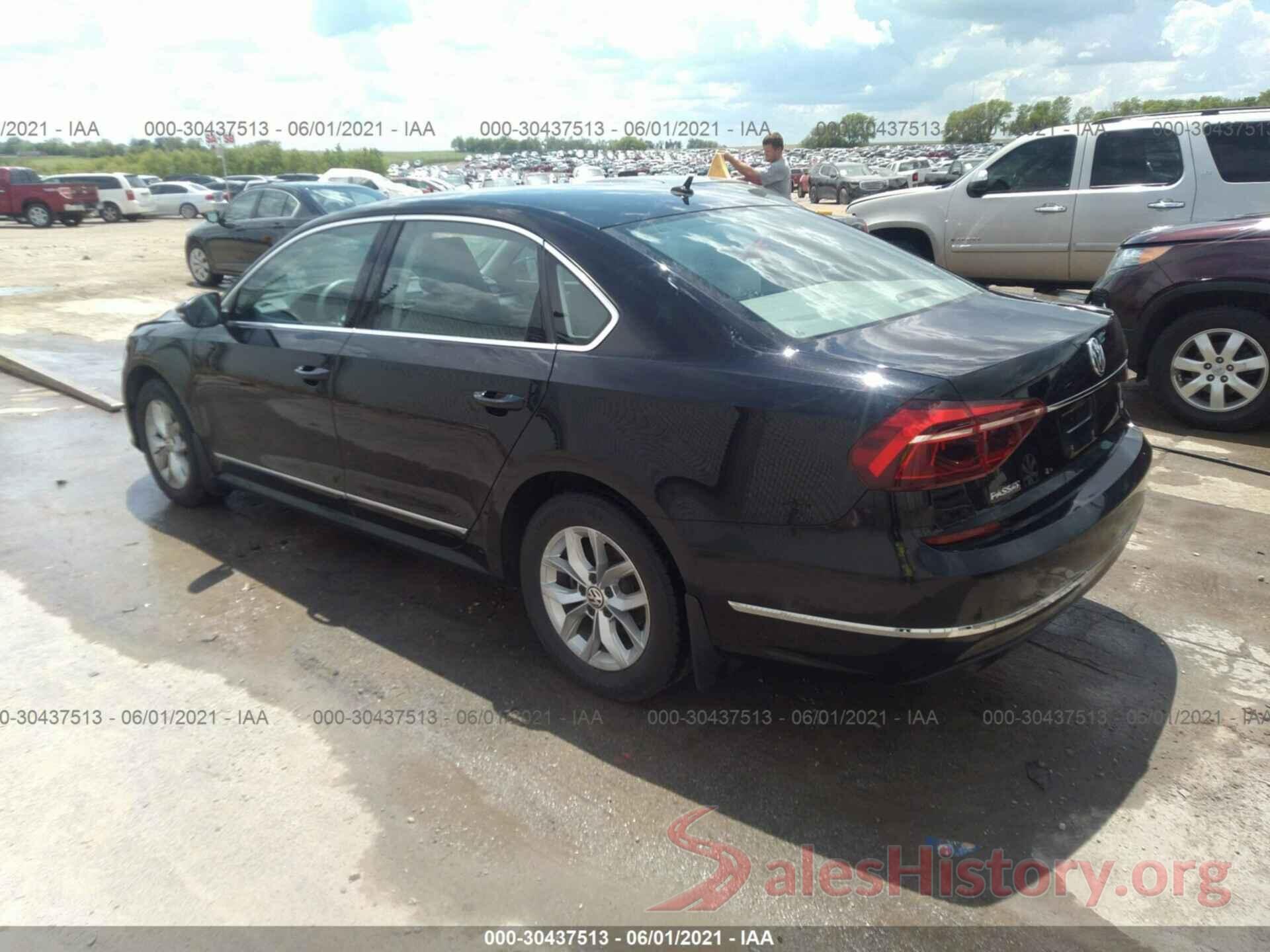 1VWAT7A35HC083140 2017 VOLKSWAGEN PASSAT