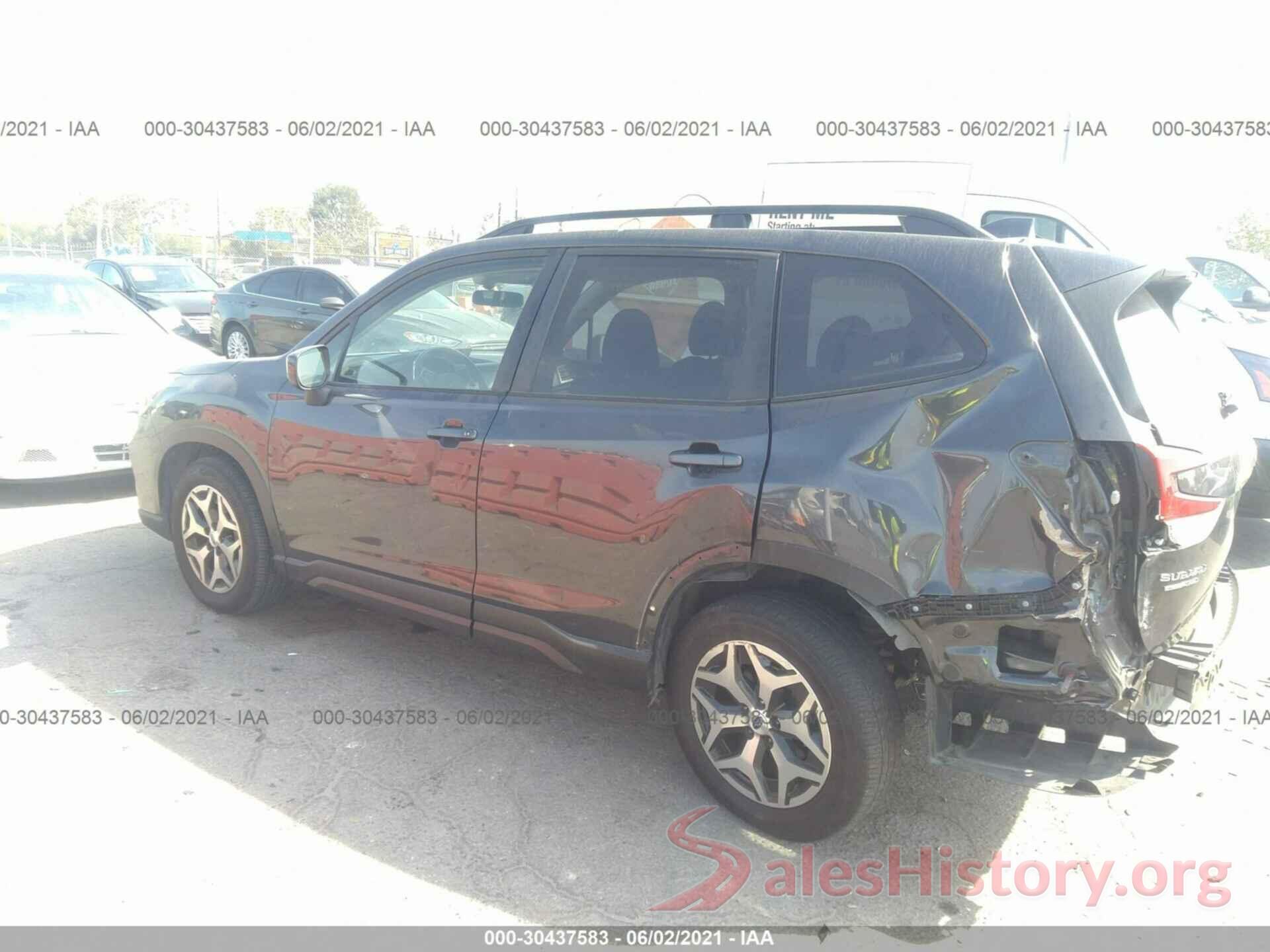 JF2SKAEC9KH523731 2019 SUBARU FORESTER