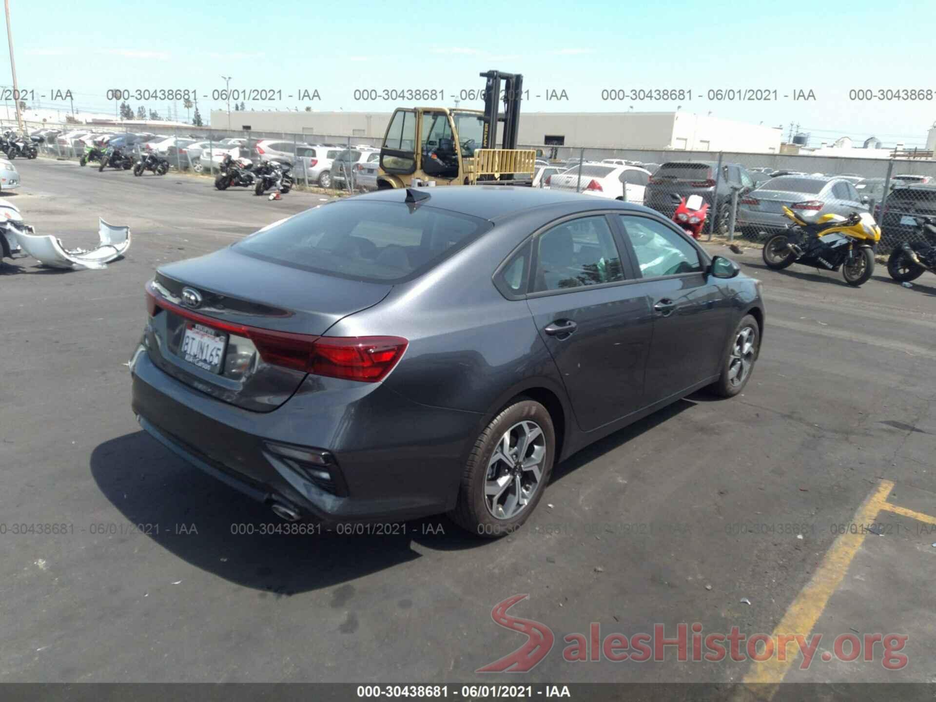 3KPF24AD1ME292333 2021 KIA FORTE