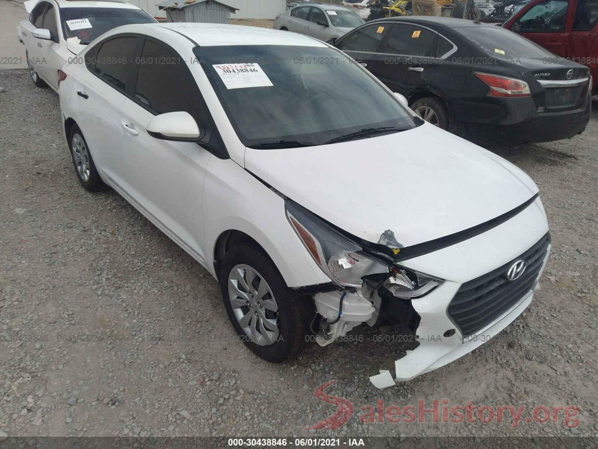 3KPC24A39JE031215 2018 HYUNDAI ACCENT