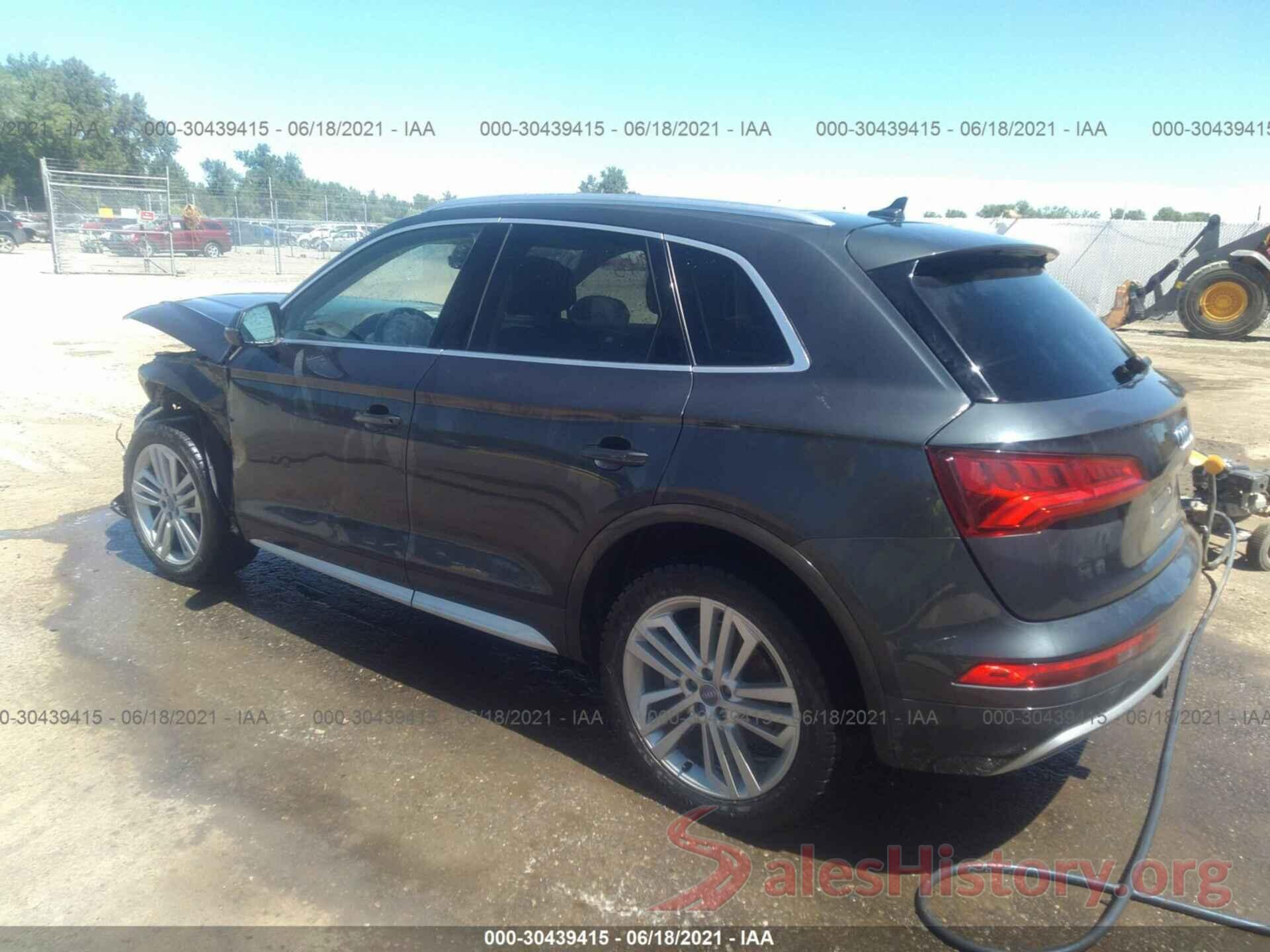 WA1CNBFY0J2118900 2018 AUDI Q5