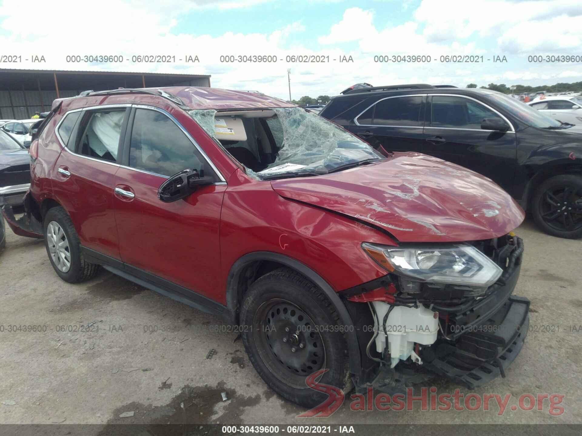 JN8AT2MT8HW381136 2017 NISSAN ROGUE