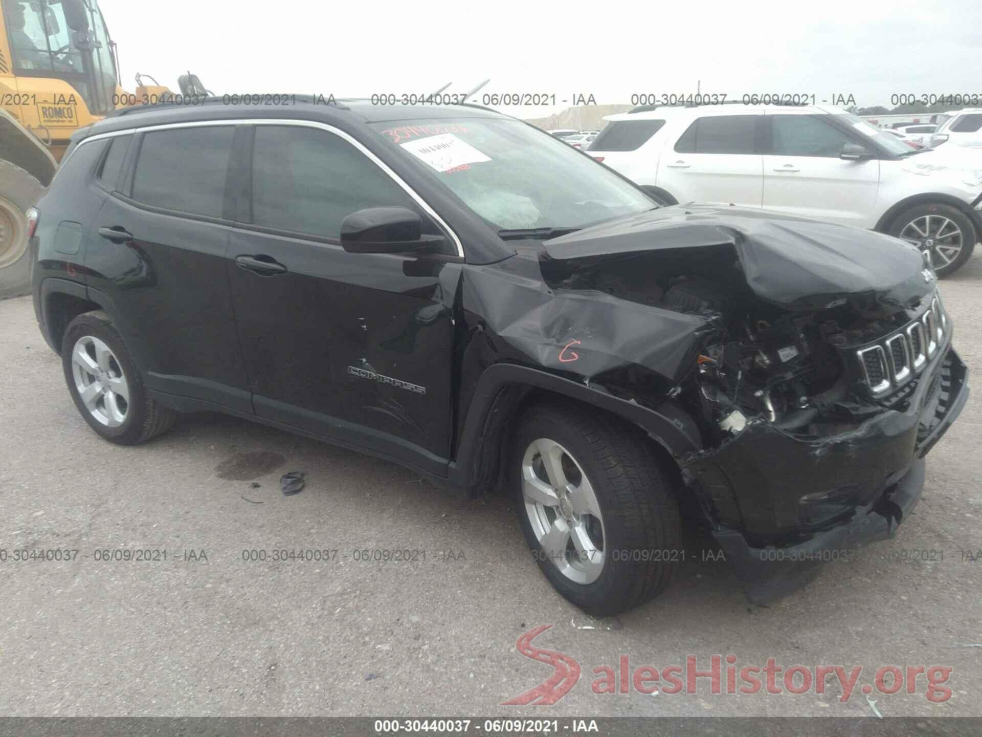 3C4NJCBB2KT801232 2019 JEEP COMPASS